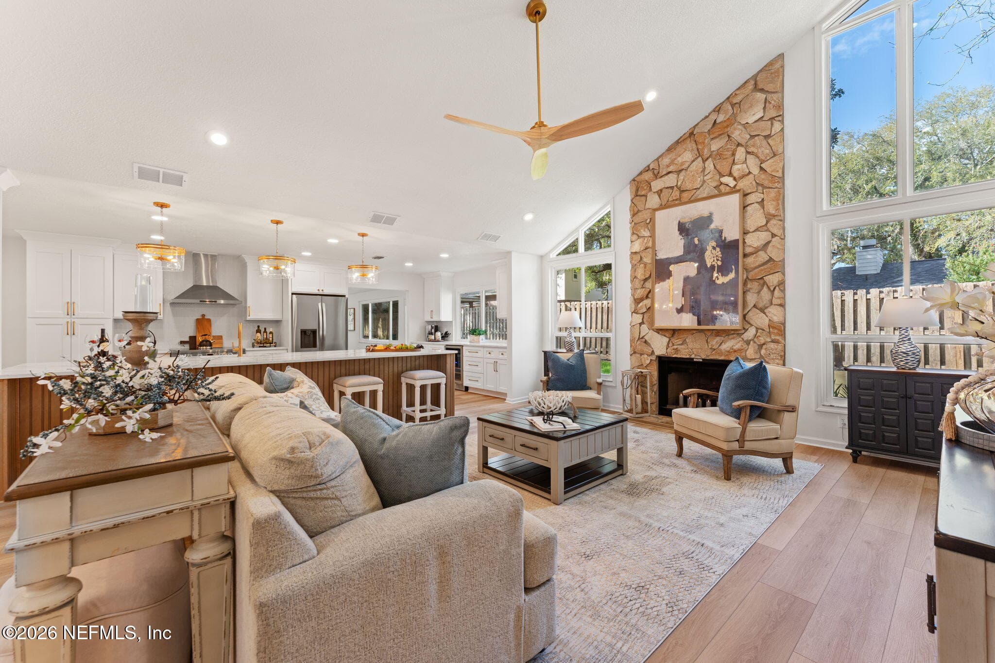 Photo 4 of 1918 OAK Circle, Atlantic Beach, FL 32233