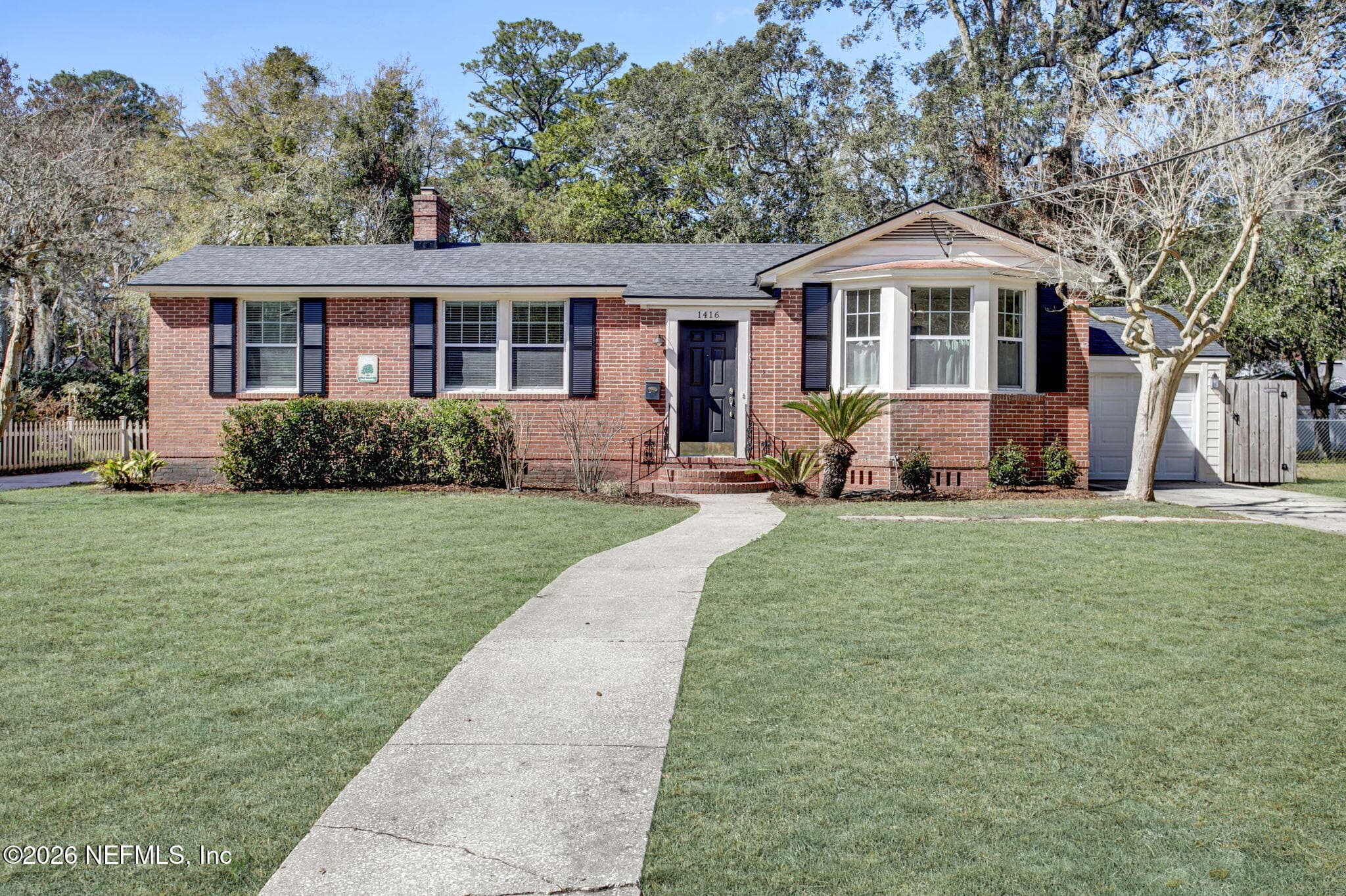 Charming brick bungalow — 1416 SAN MATEO Avenue, Jacksonville, FL 32207