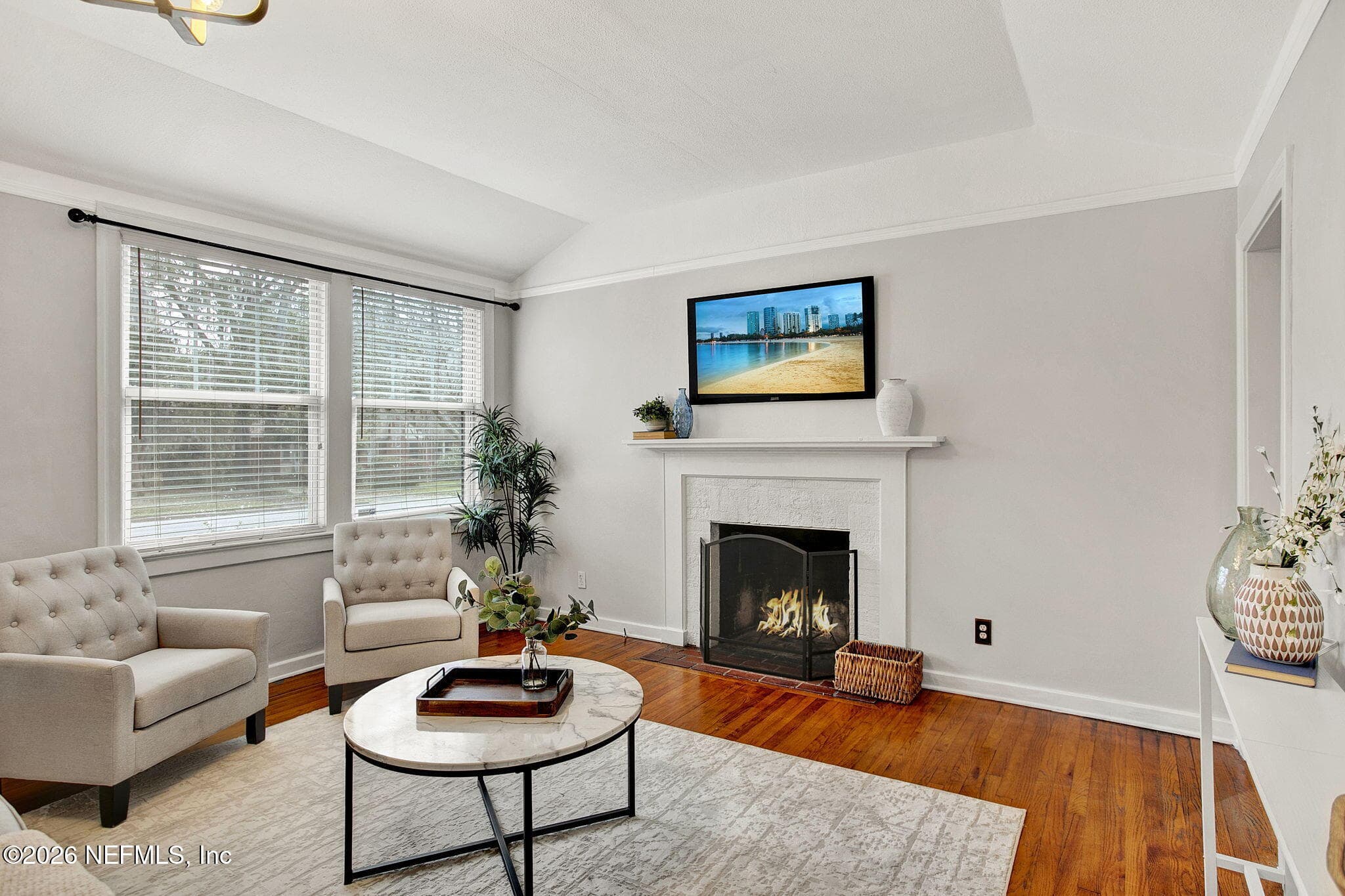 Wood burning fireplace — 1416 SAN MATEO Avenue, Jacksonville, FL 32207