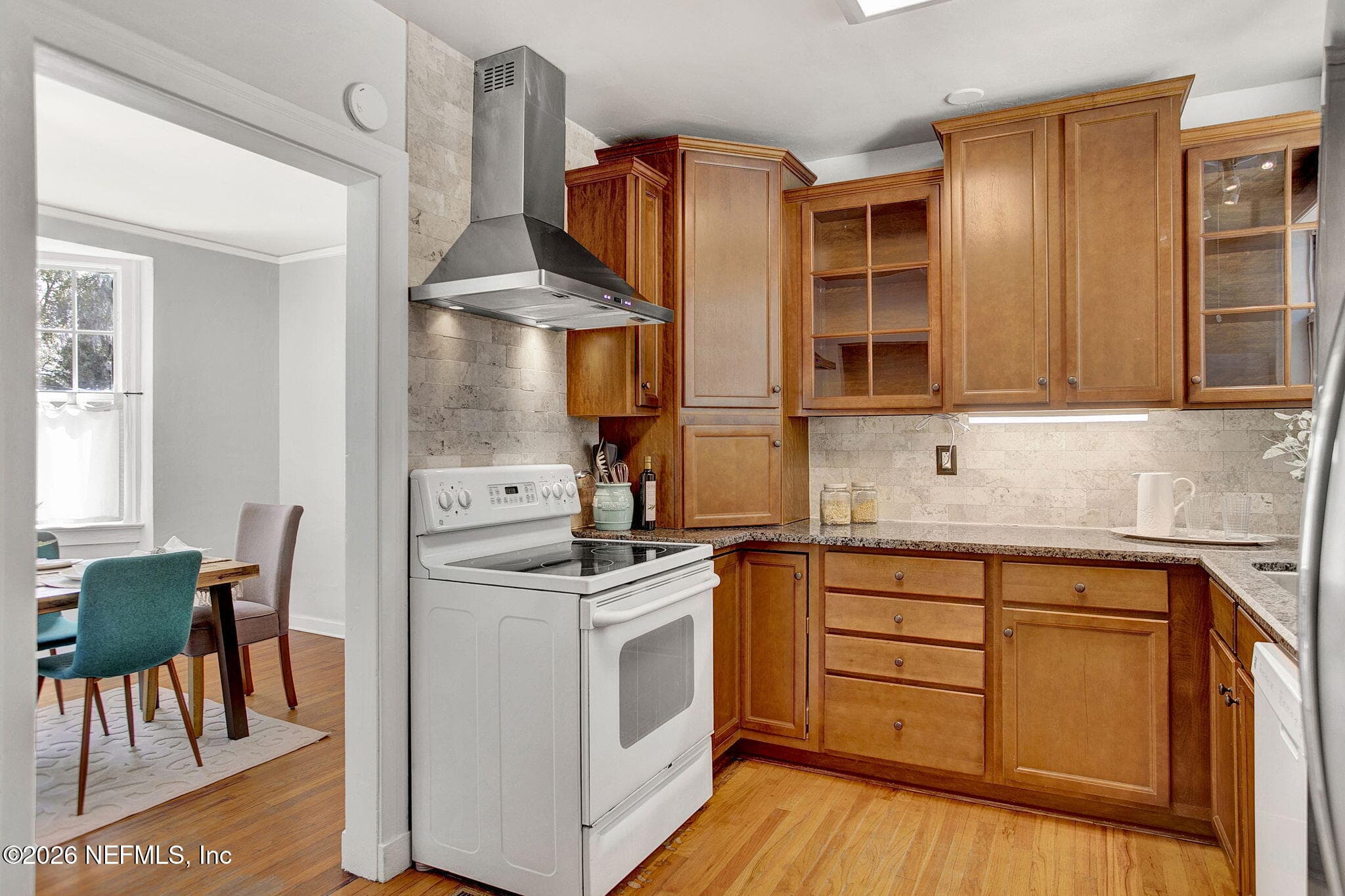 Granite counters, updated cabinetry — 1416 SAN MATEO Avenue, Jacksonville, FL 32207