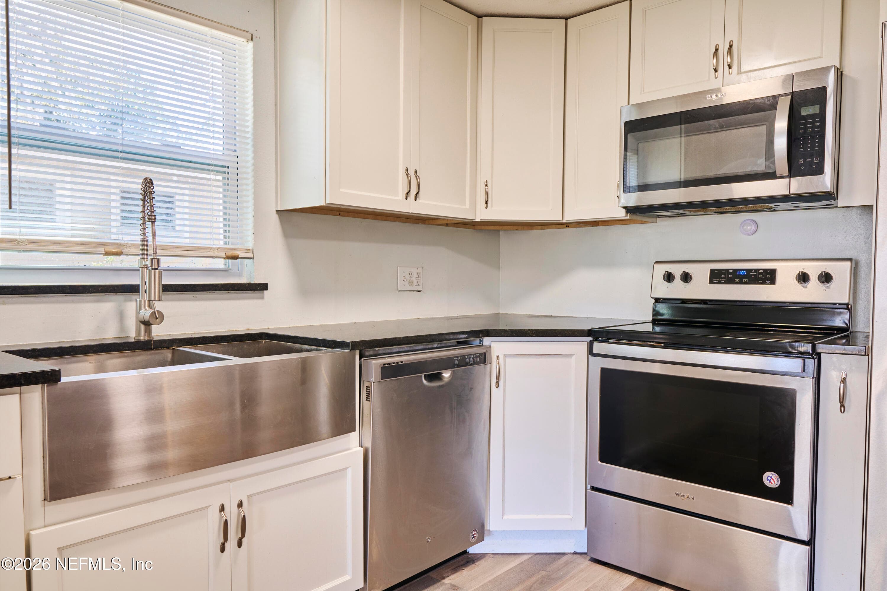 Photo 4 of 395 ARORA Boulevard, Orange Park, FL 32073