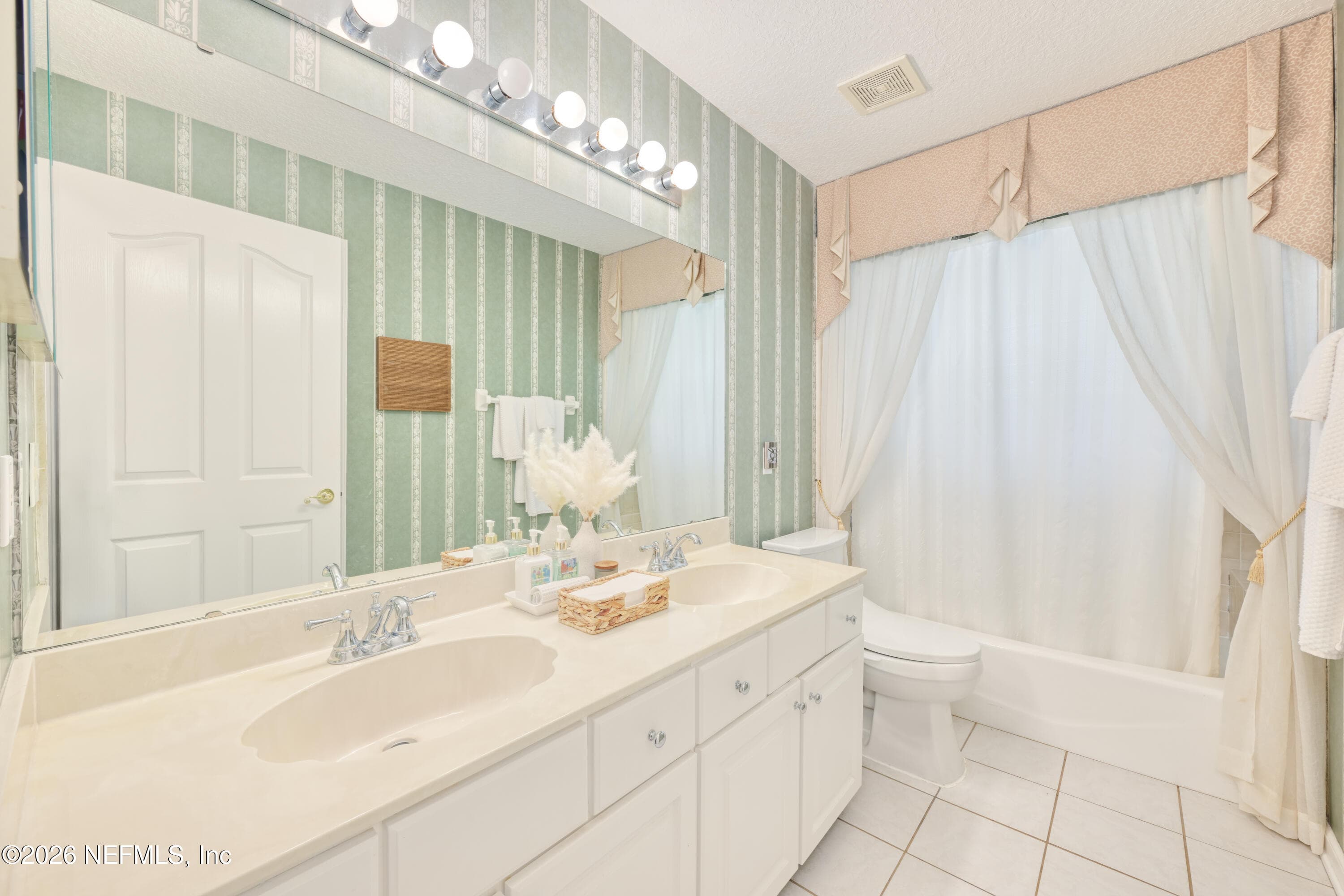 Photo 27 of 1571 BLUE HERON Lane, Jacksonville Beach, FL 32250