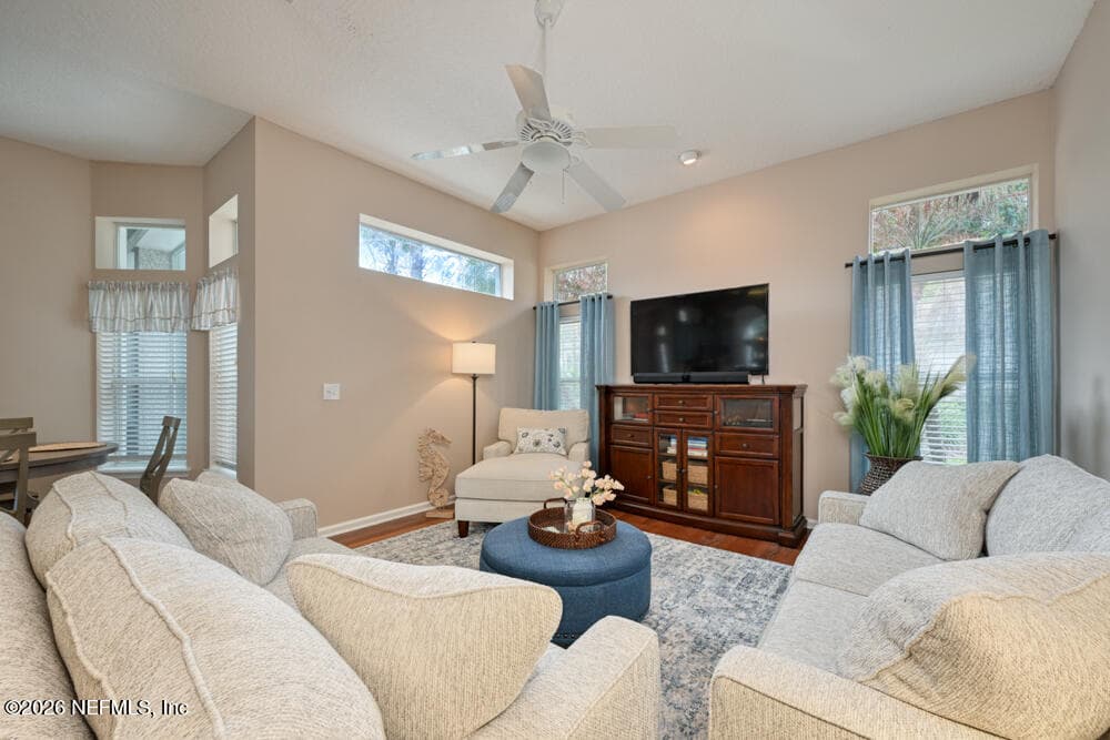 Photo 12 of 1571 BLUE HERON Lane, Jacksonville Beach, FL 32250