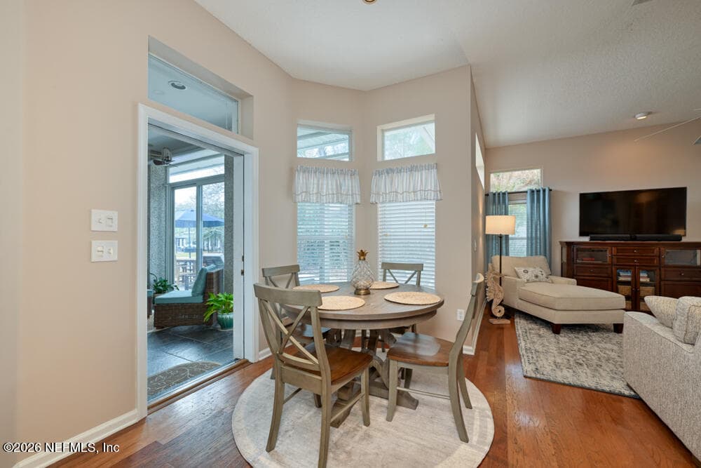 Photo 17 of 1571 BLUE HERON Lane, Jacksonville Beach, FL 32250