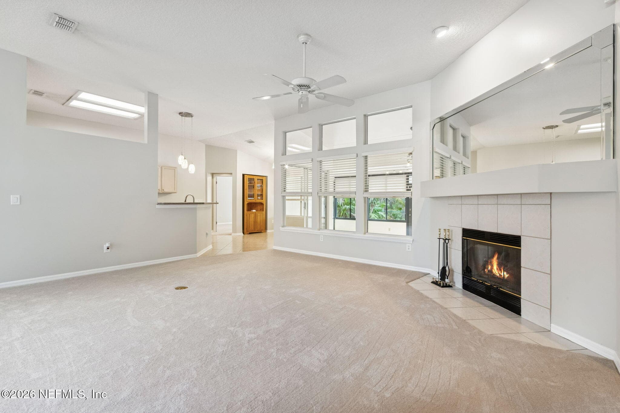 Photo 8 of 881 BUCKEYE Lane W, Jacksonville, FL 32259