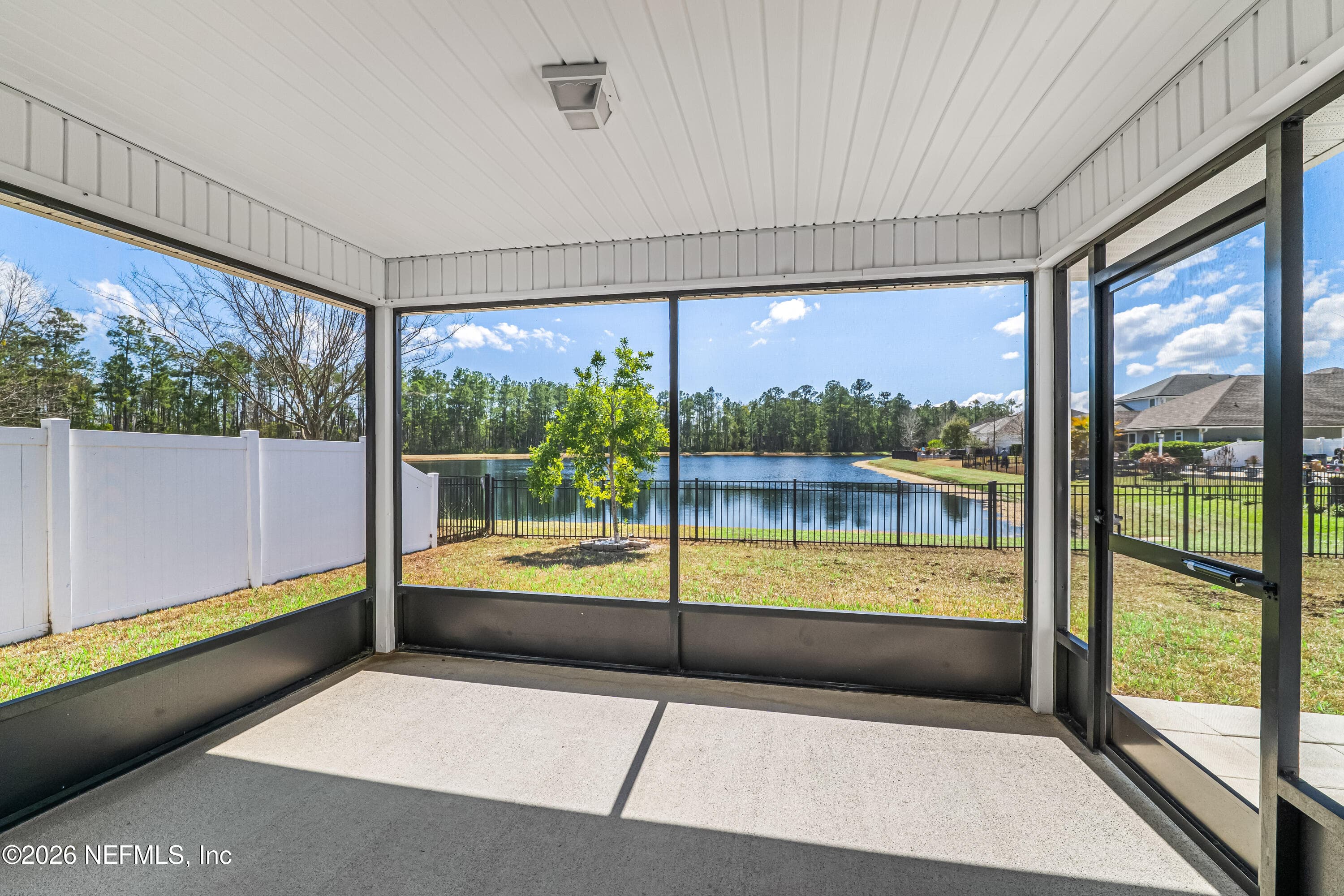Photo 31 of 86642 SERENITY LAKE Court, Yulee, FL 32097