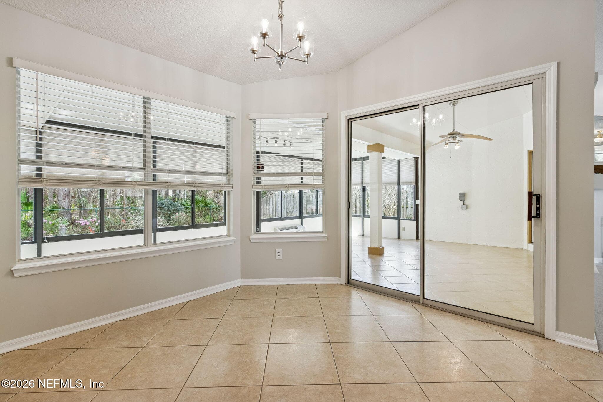 Photo 9 of 881 BUCKEYE Lane W, Jacksonville, FL 32259