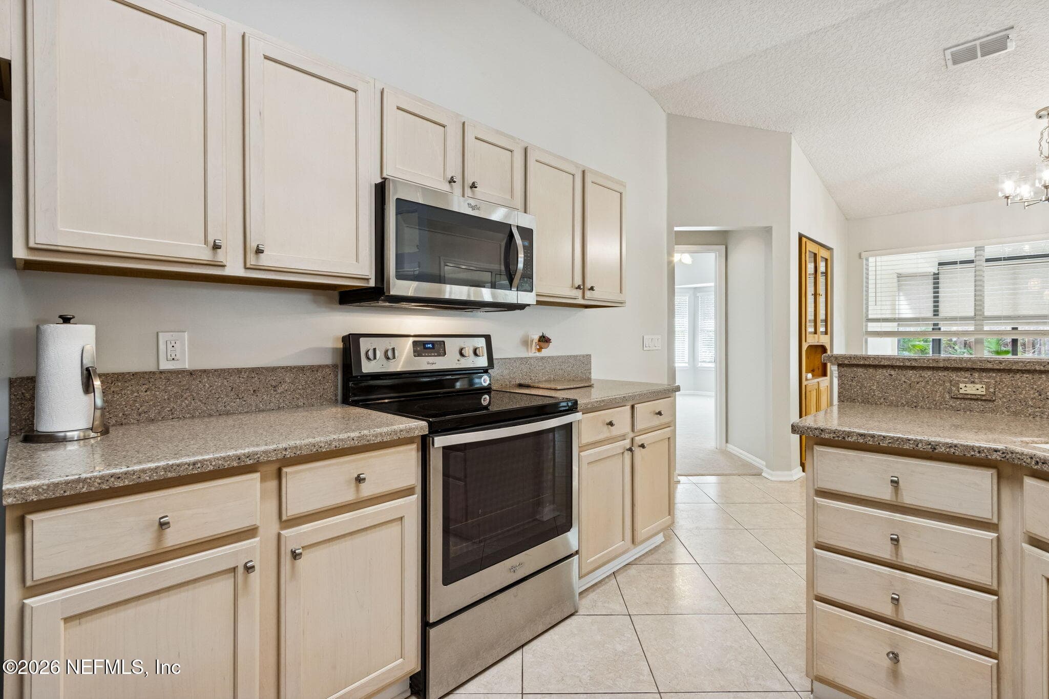 Photo 12 of 881 BUCKEYE Lane W, Jacksonville, FL 32259