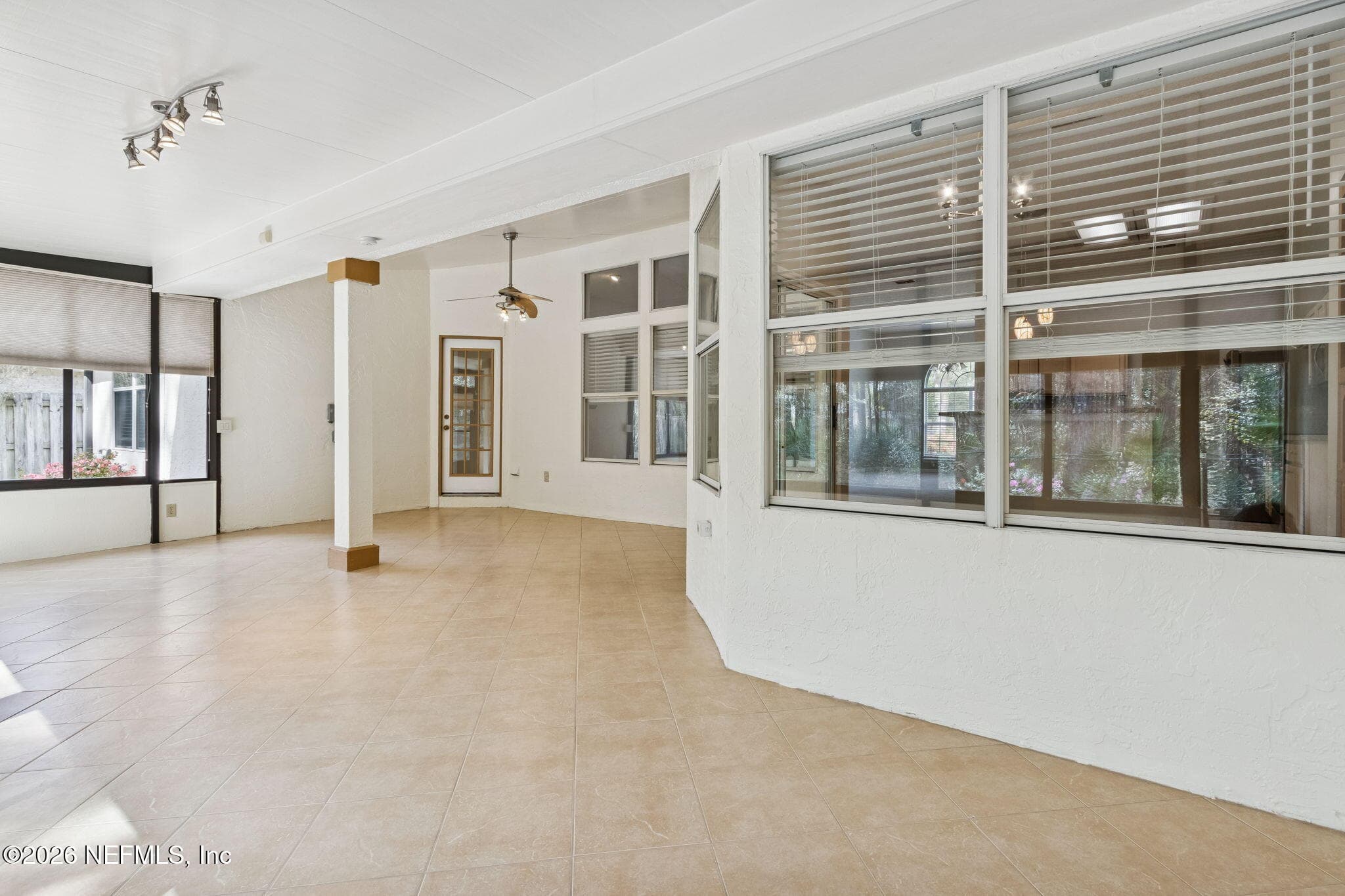 Photo 41 of 881 BUCKEYE Lane W, Jacksonville, FL 32259