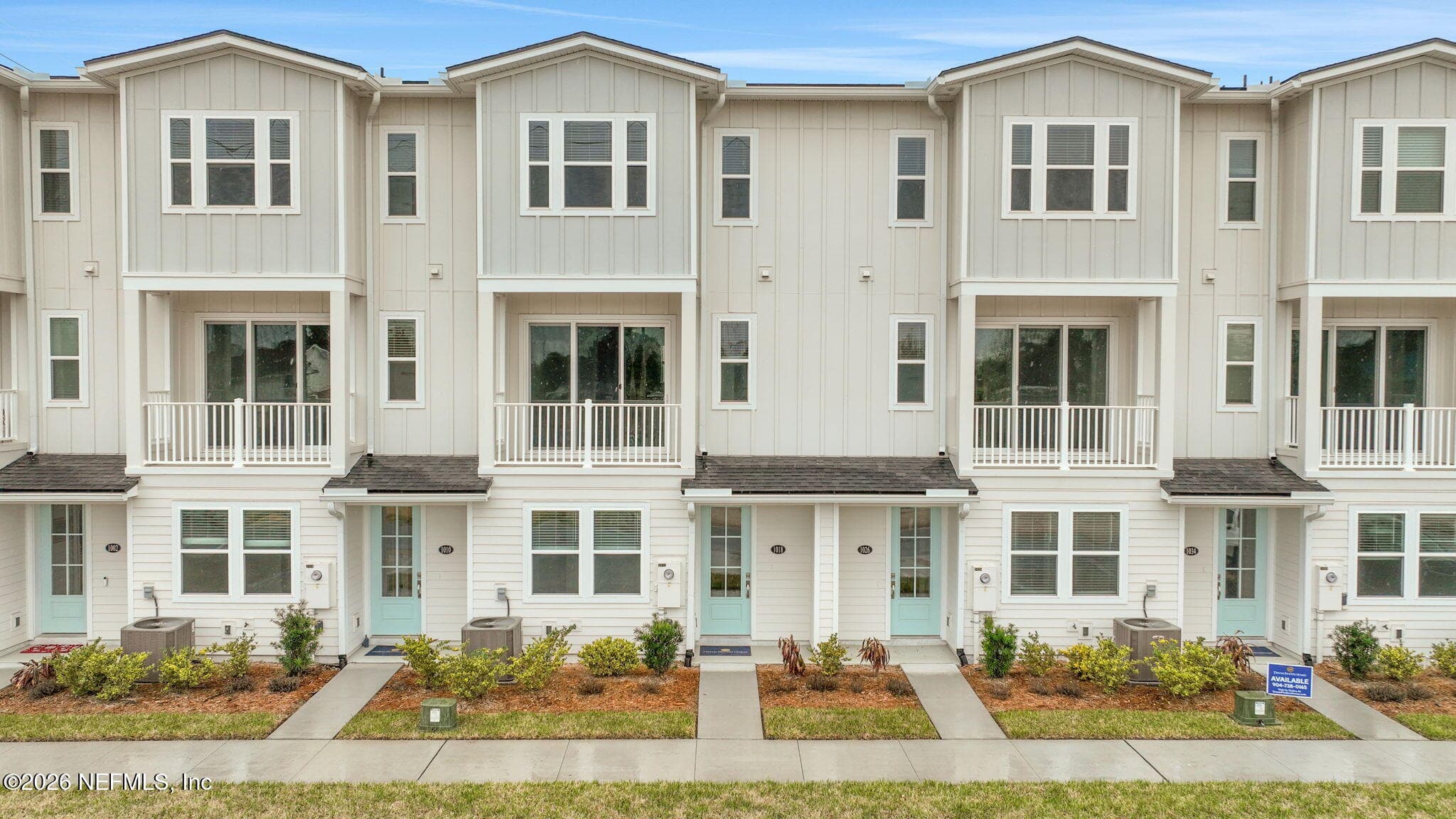 Photo 4 of 1018 2ND Avenue N, Jacksonville Beach, FL 32250