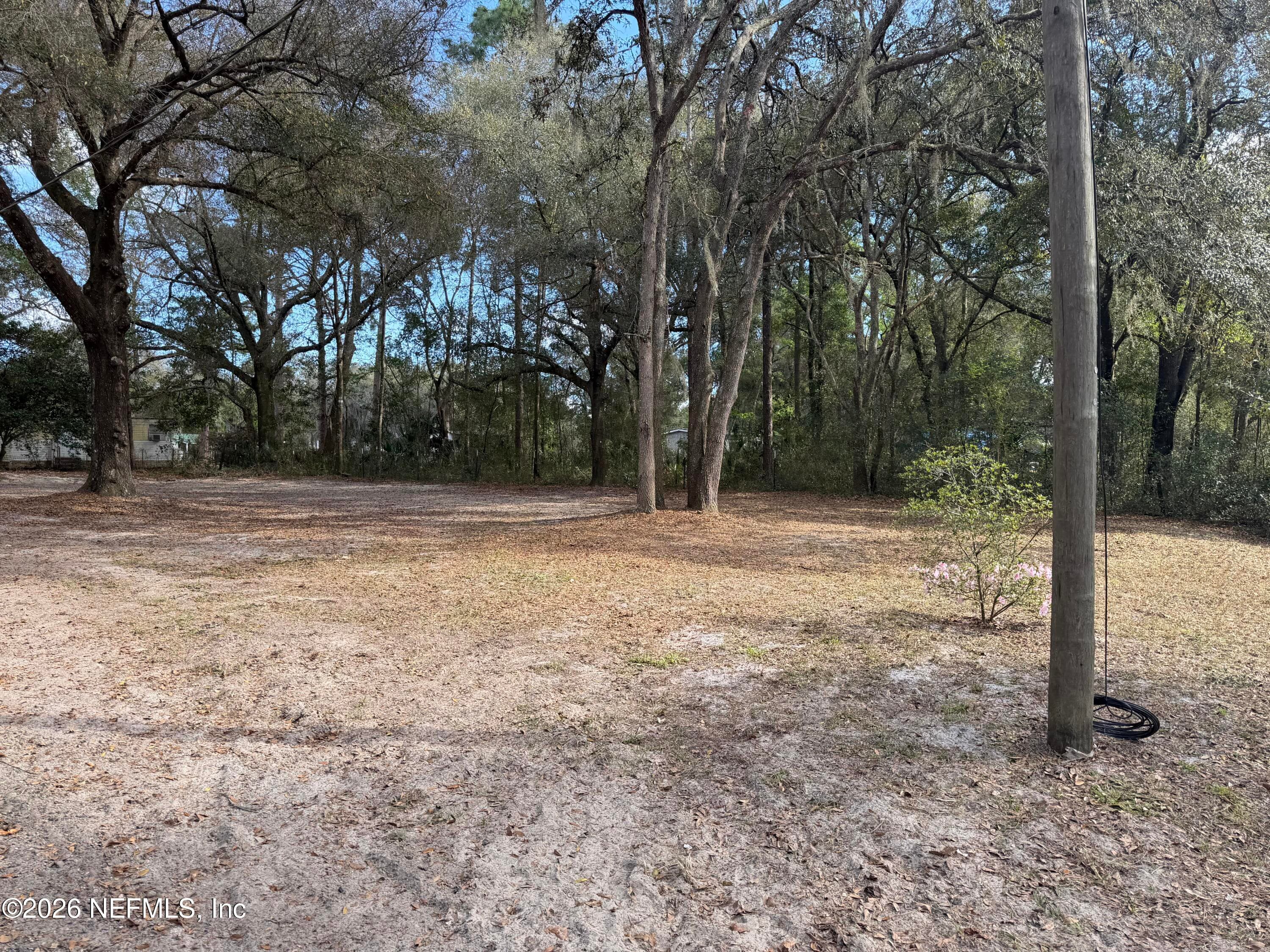 Photo 12 of 204 RABBIT TRACK Road, Satsuma, FL 32189