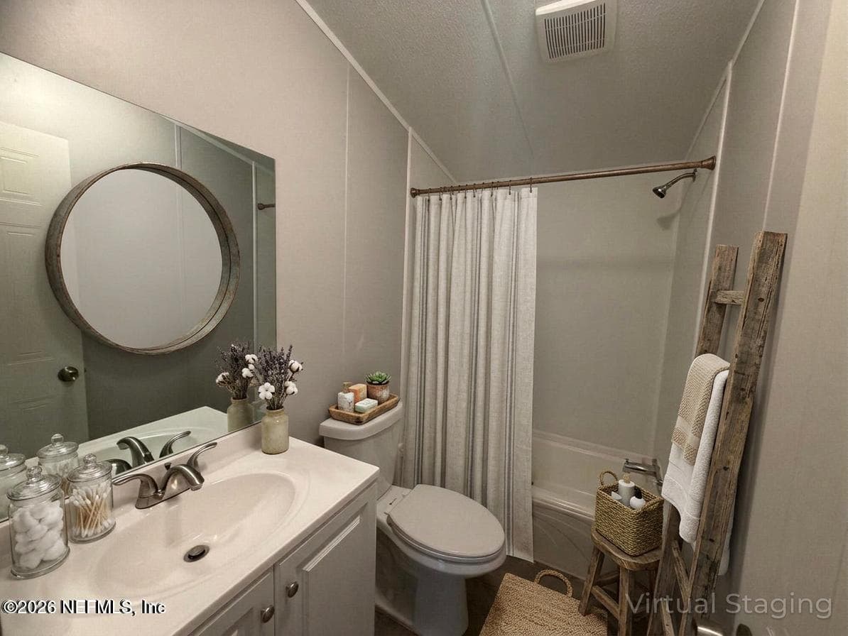 Virtually Staged — 204 RABBIT TRACK Road, Satsuma, FL 32189