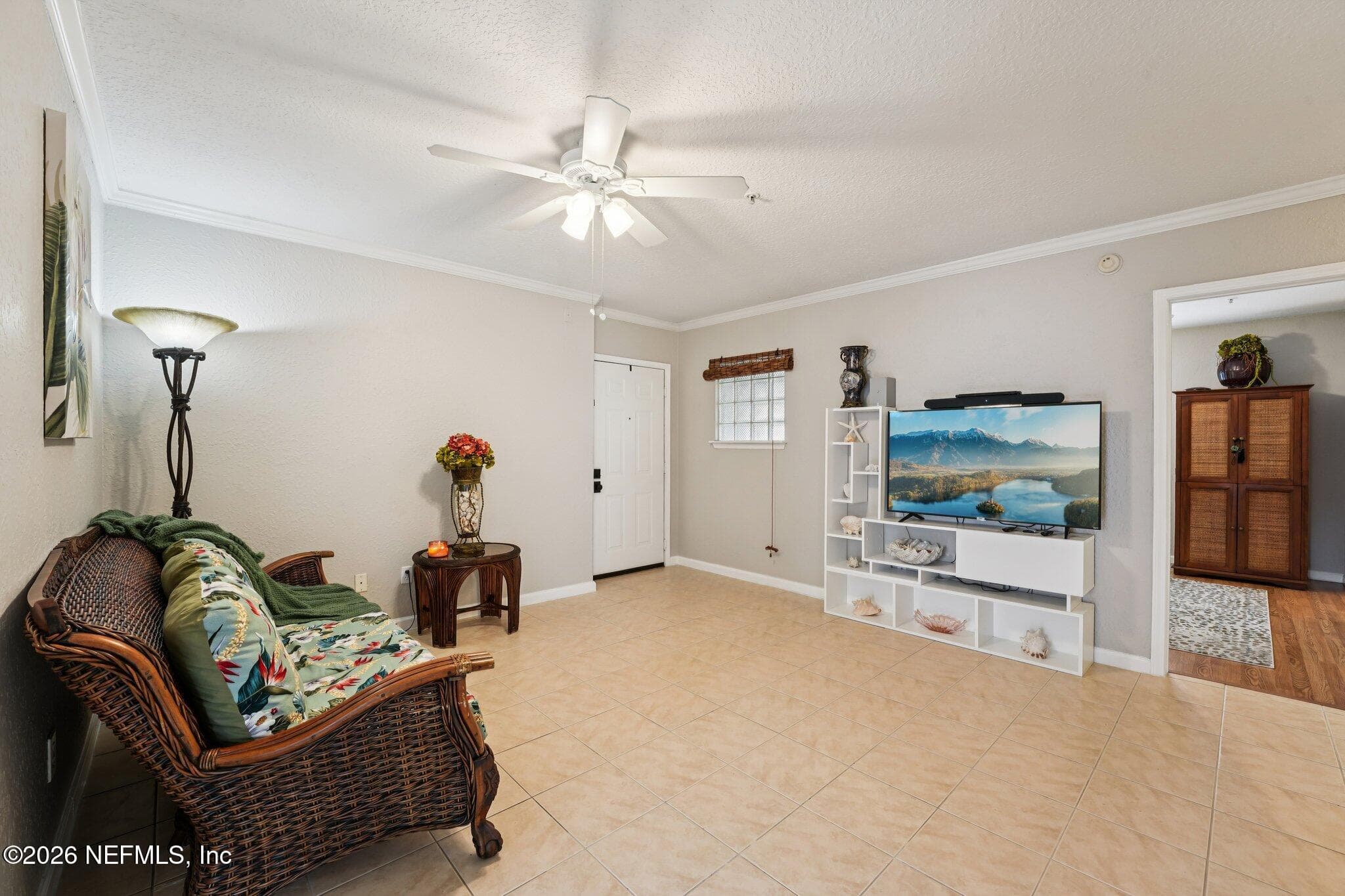 Front room — 1701 THE GREENS Way 212, Jacksonville Beach, FL 32250