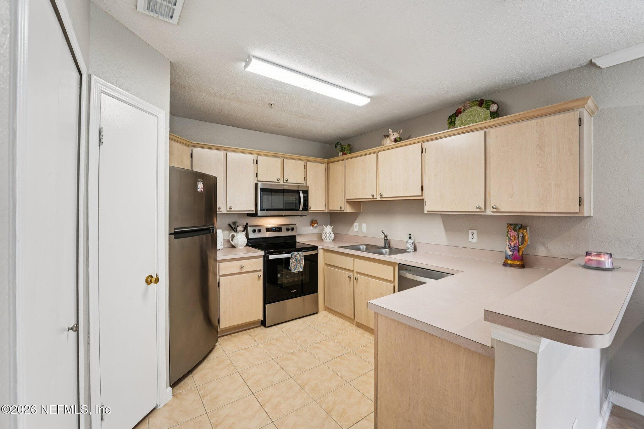 Enjoy your new appliances — 1701 THE GREENS Way 212, Jacksonville Beach, FL 32250