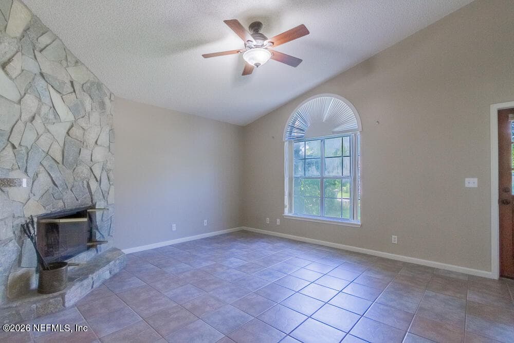 Photo 6 of 1109 HIBISCUS Street, Atlantic Beach, FL 32233