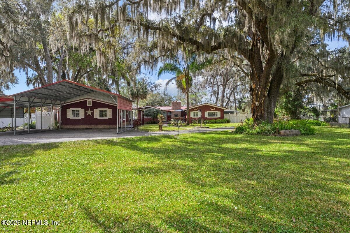 front yard — 101 ORANGE Street, Satsuma, FL 32189