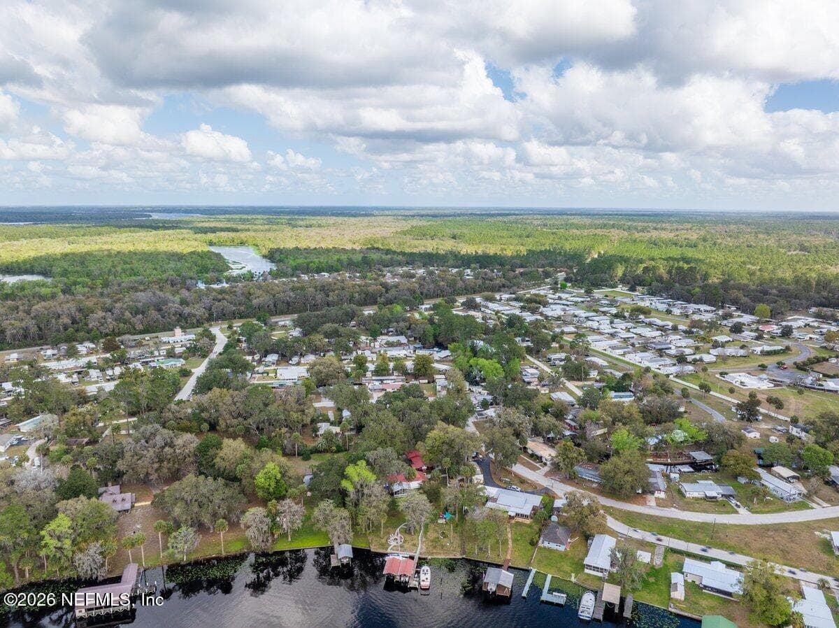 Barrentine Creek and st. Johns river — 101 ORANGE Street, Satsuma, FL 32189