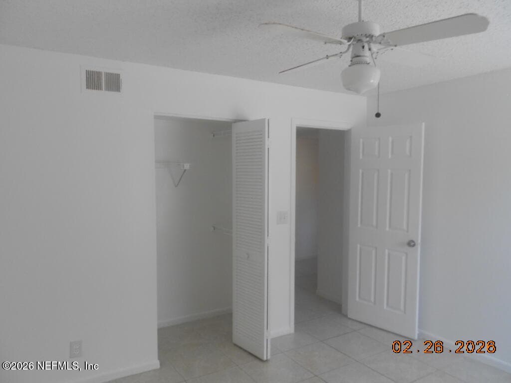 Photo 11 of 5642 PINEBAY Circle S, Jacksonville, FL 32244