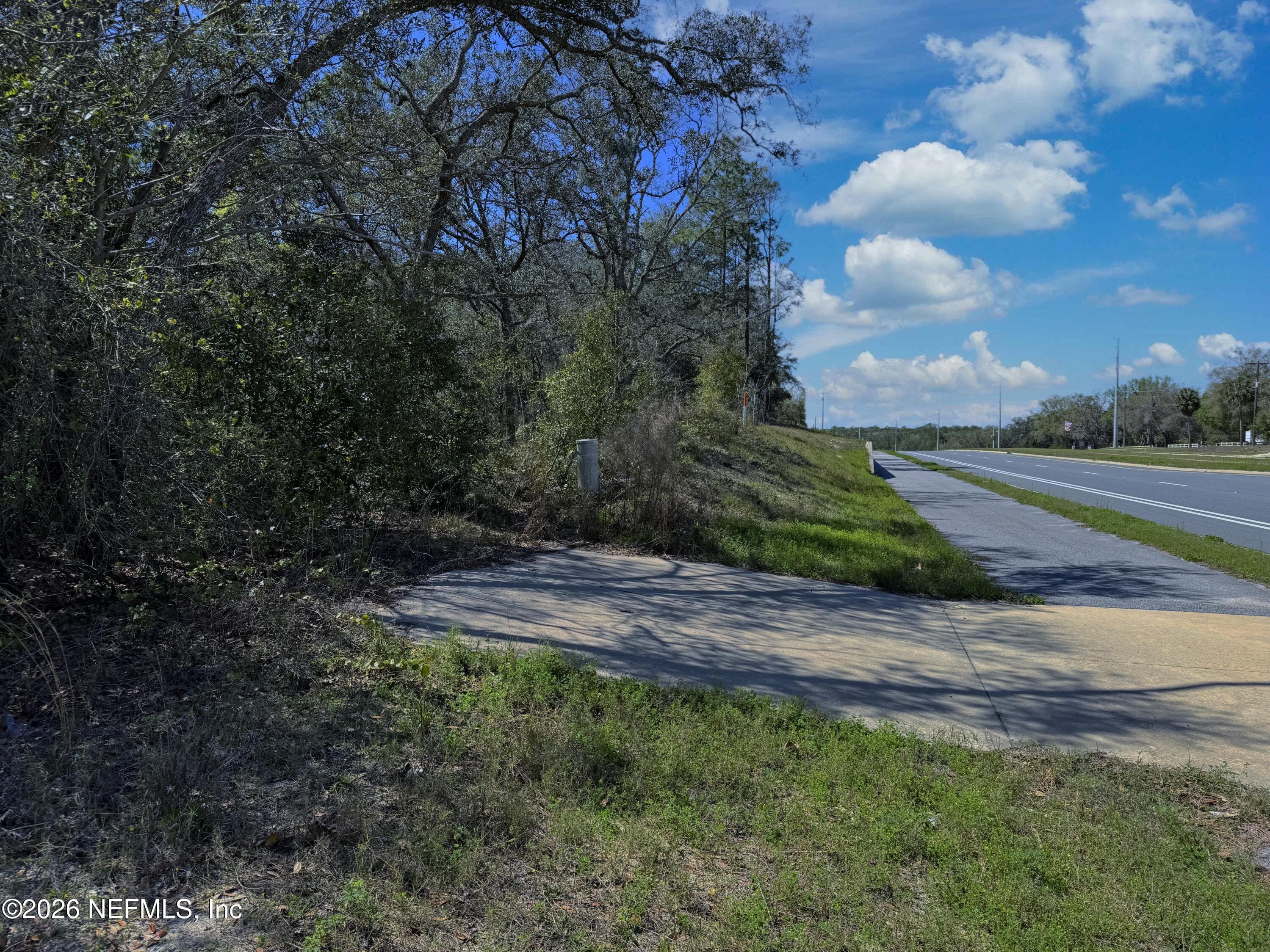 Photo 5 of 1481 STATE ROAD 20, Interlachen, FL 32148