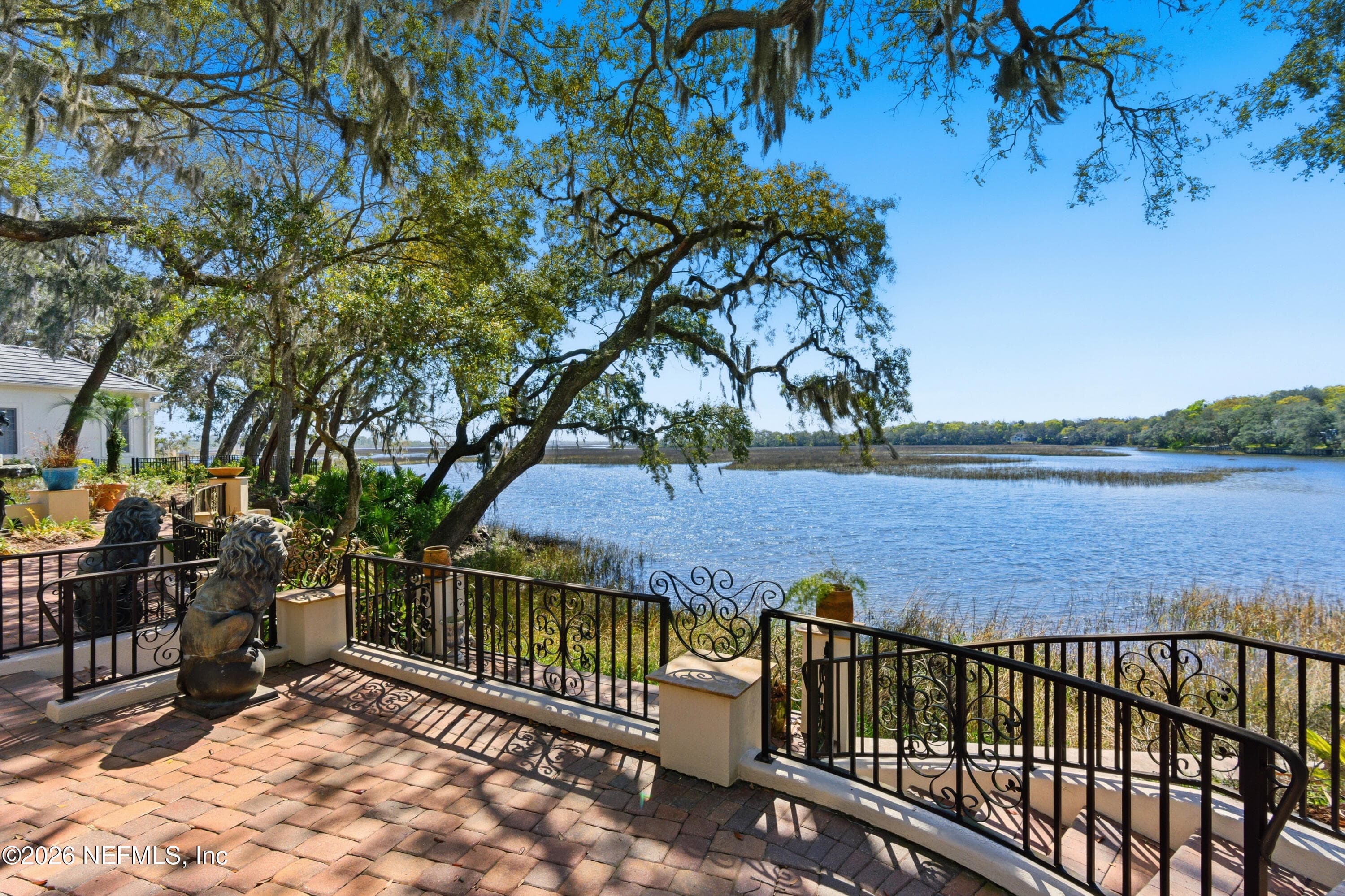 Photo 41 of 1049 SHIPWATCH Drive E, Jacksonville, FL 32225