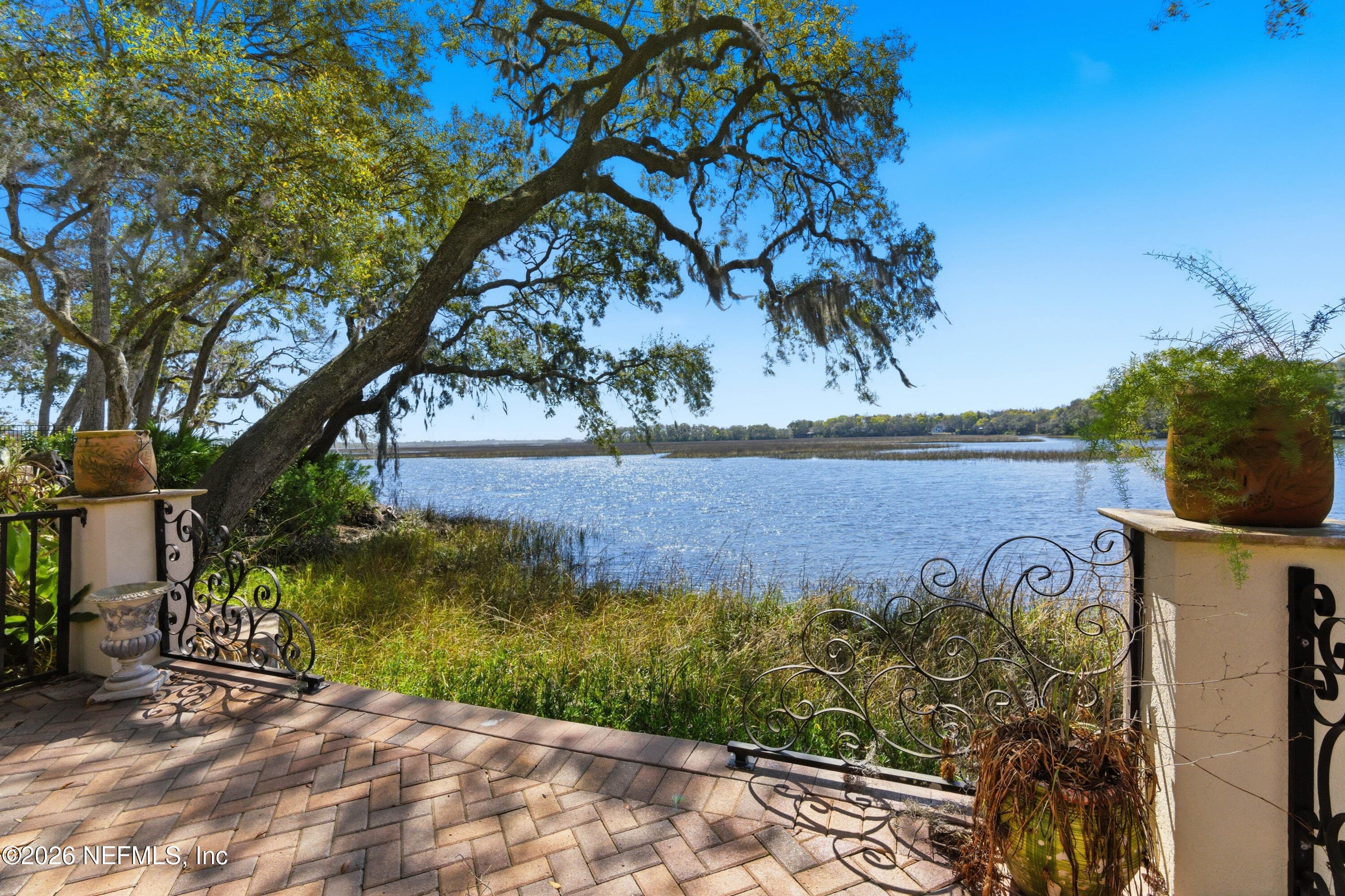 Photo 43 of 1049 SHIPWATCH Drive E, Jacksonville, FL 32225