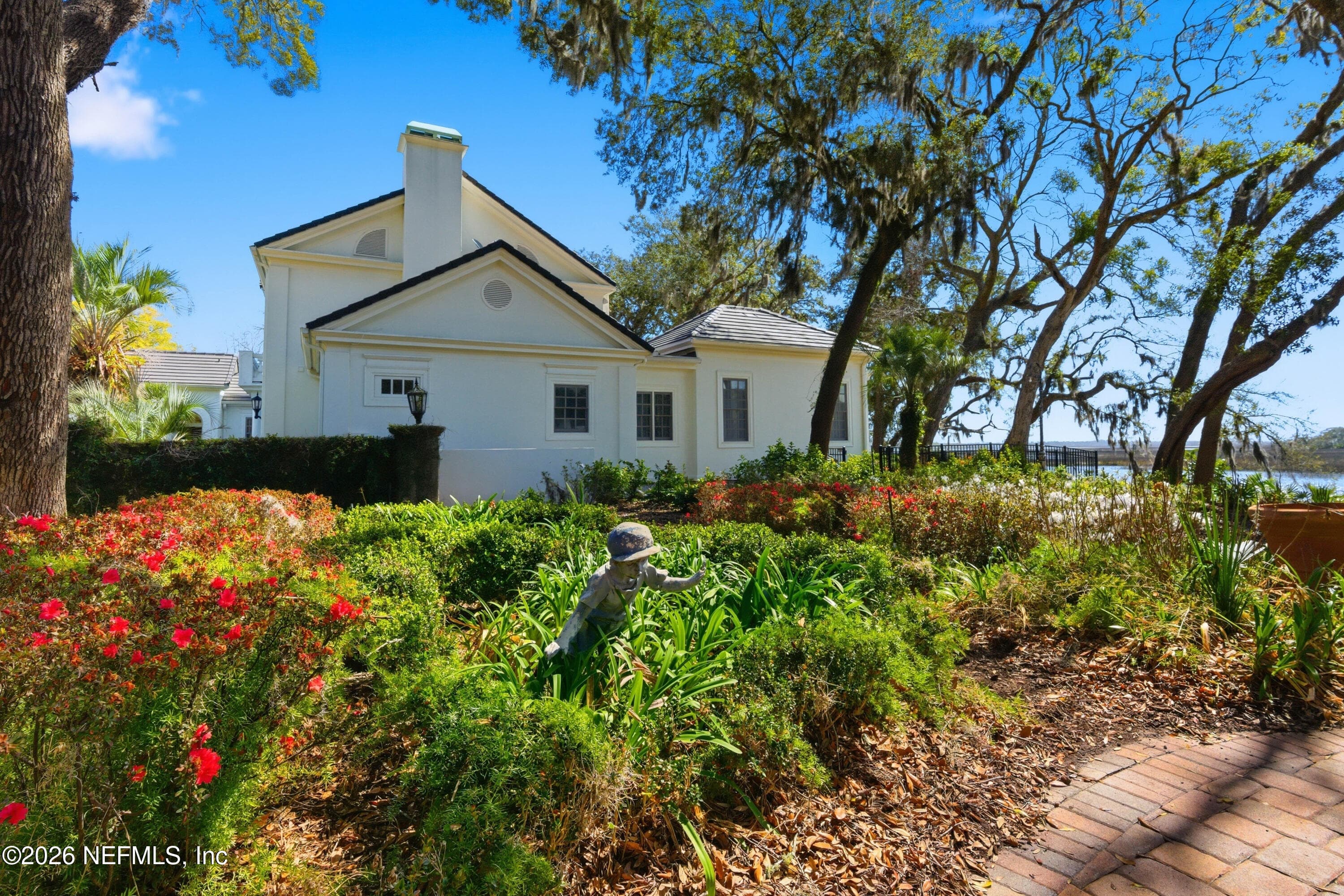 Photo 44 of 1049 SHIPWATCH Drive E, Jacksonville, FL 32225