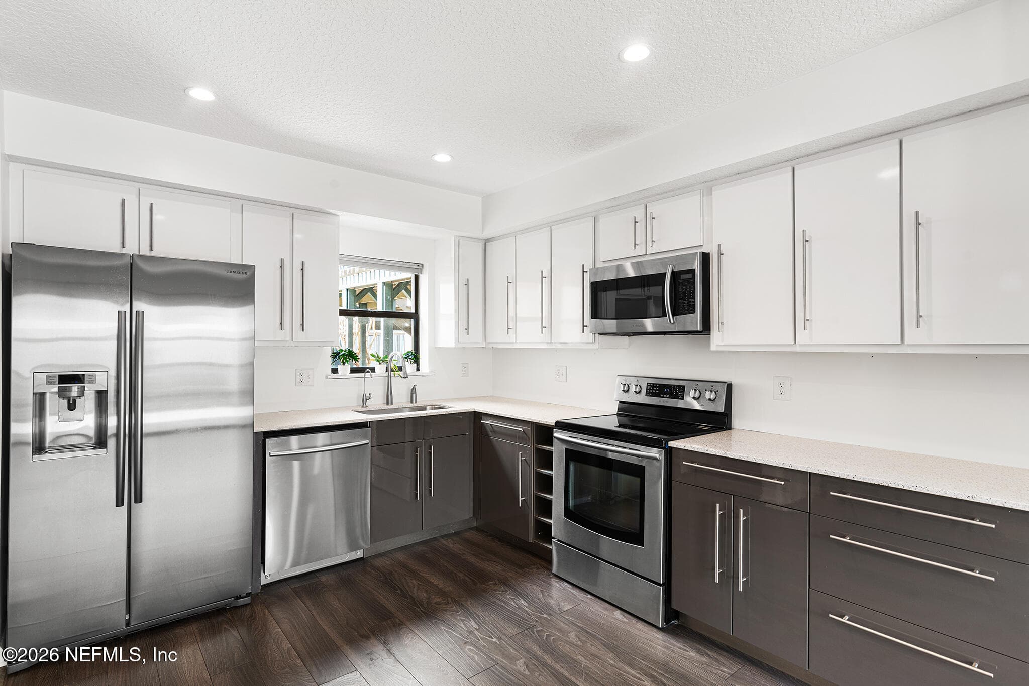 Photo 6 of 10150 LEISURE Lane N 23, Jacksonville, FL 32256