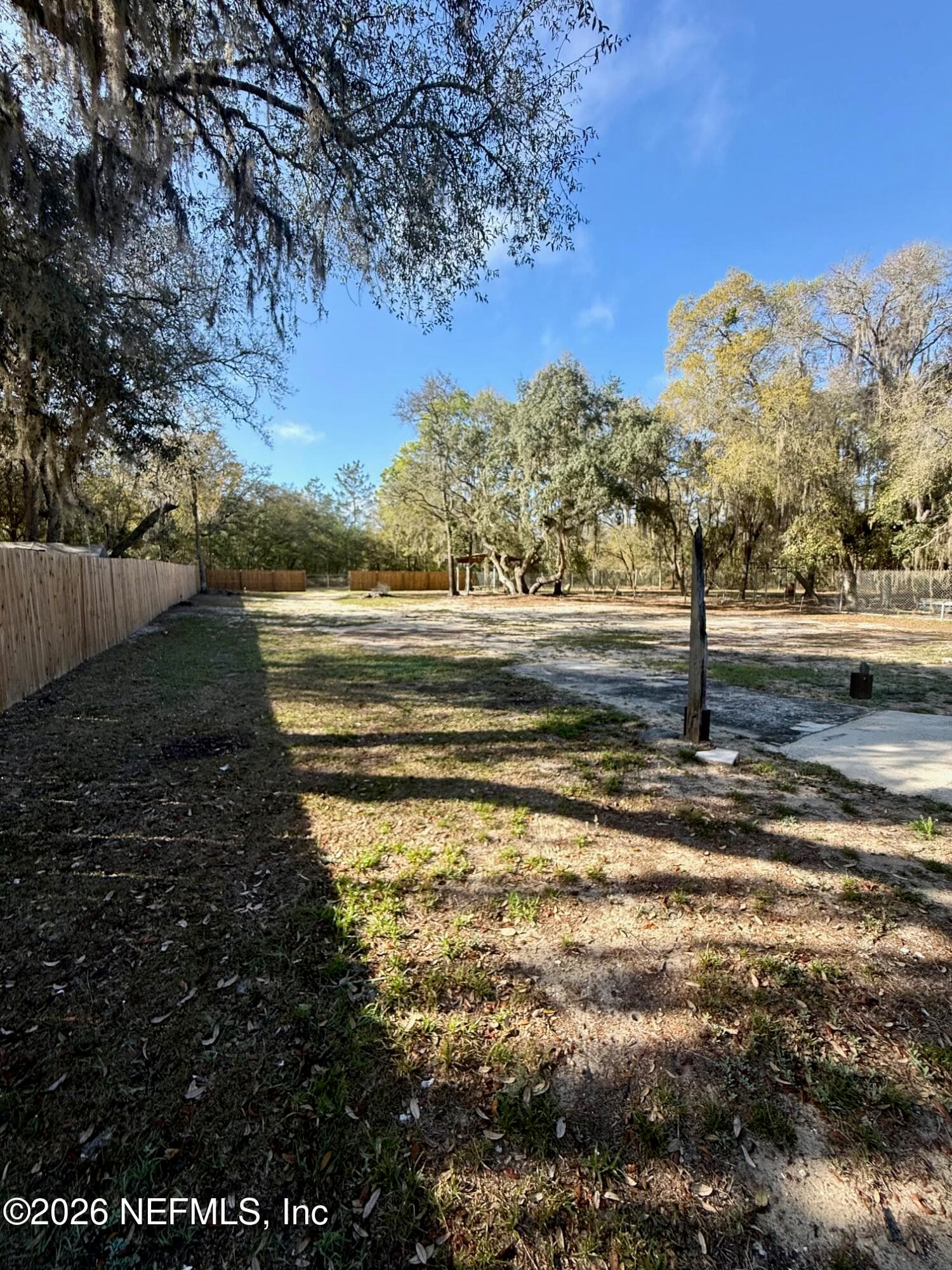 Photo 33 of 109 MARTINDALE Avenue, Interlachen, FL 32148