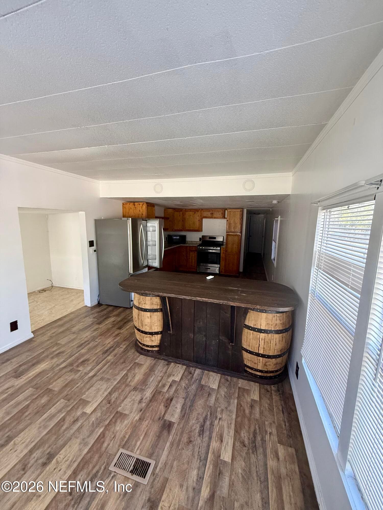 Photo 8 of 109 MARTINDALE Avenue, Interlachen, FL 32148