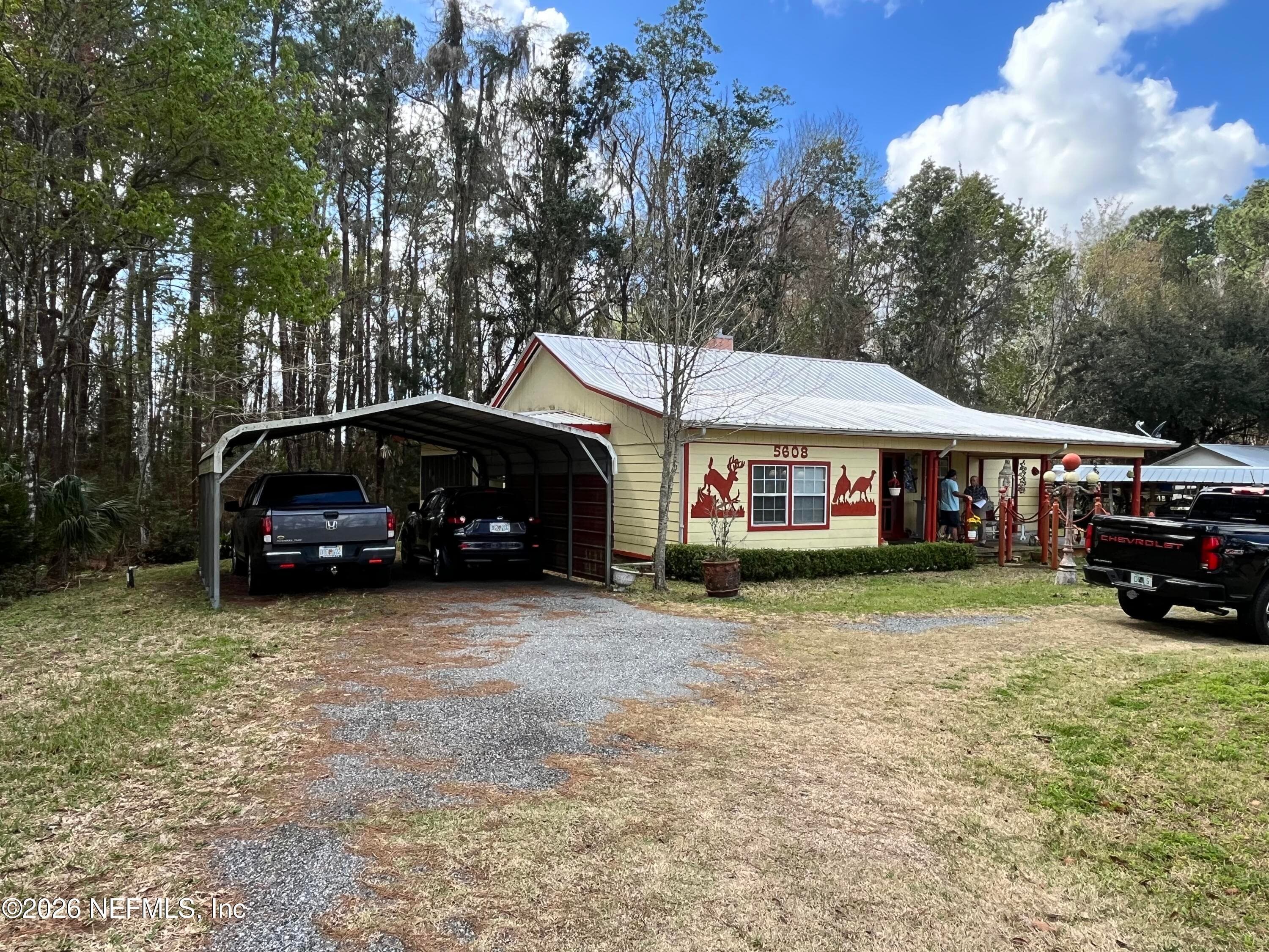 Photo 5 of 5608 W COUNTY ROAD 240, Lake Butler, FL 32054