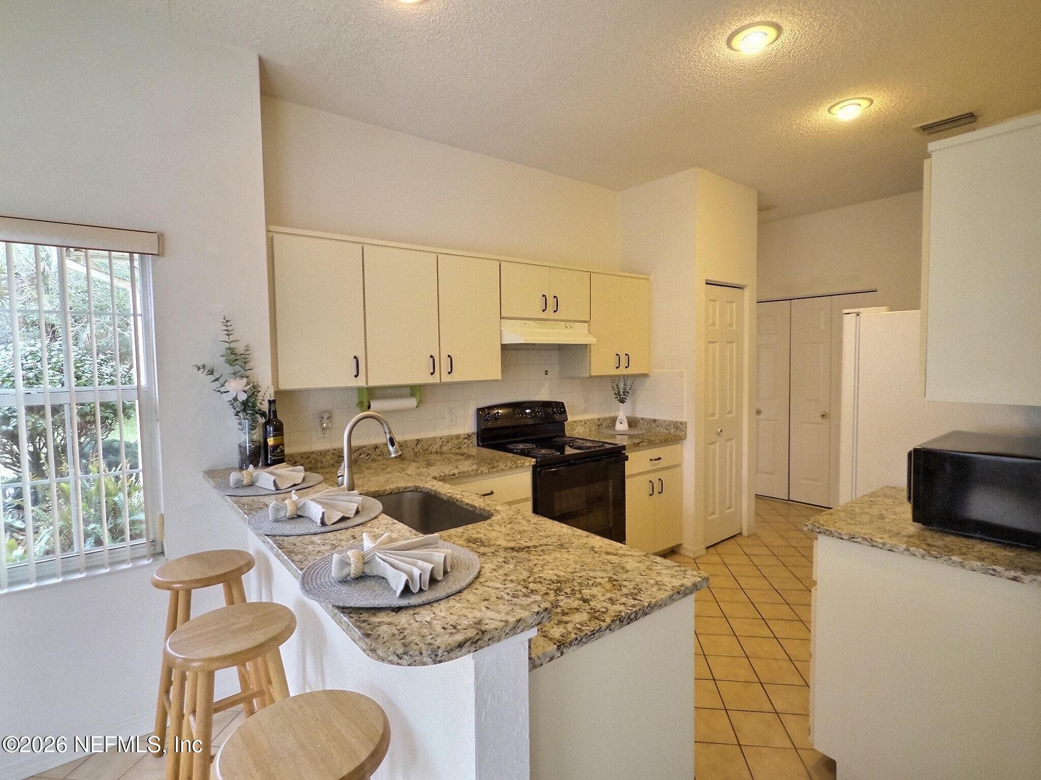 Kitchen — 6 MONTAUK Court, Palm Coast, FL 32164