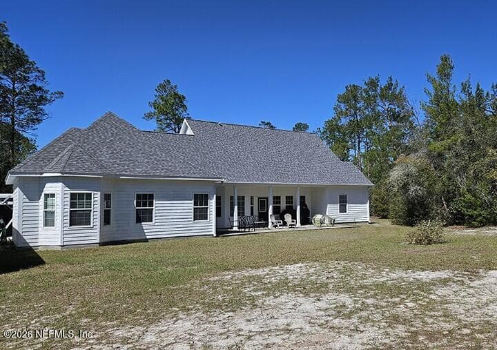 Photo 4 of 200 MOCKINGBIRD Court, Georgetown, FL 32139
