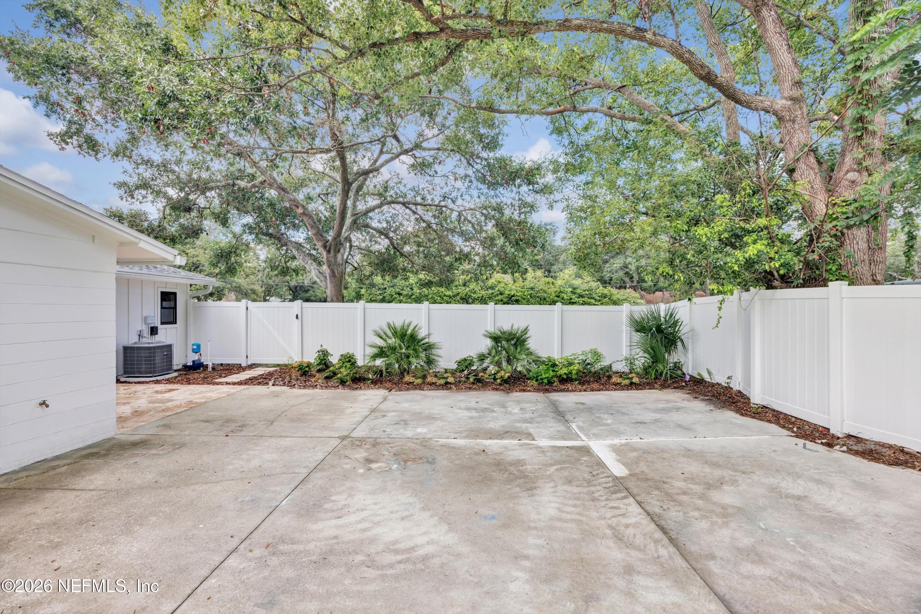 Photo 52 of 1124 OCEANWOOD Drive S, Neptune Beach, FL 32266