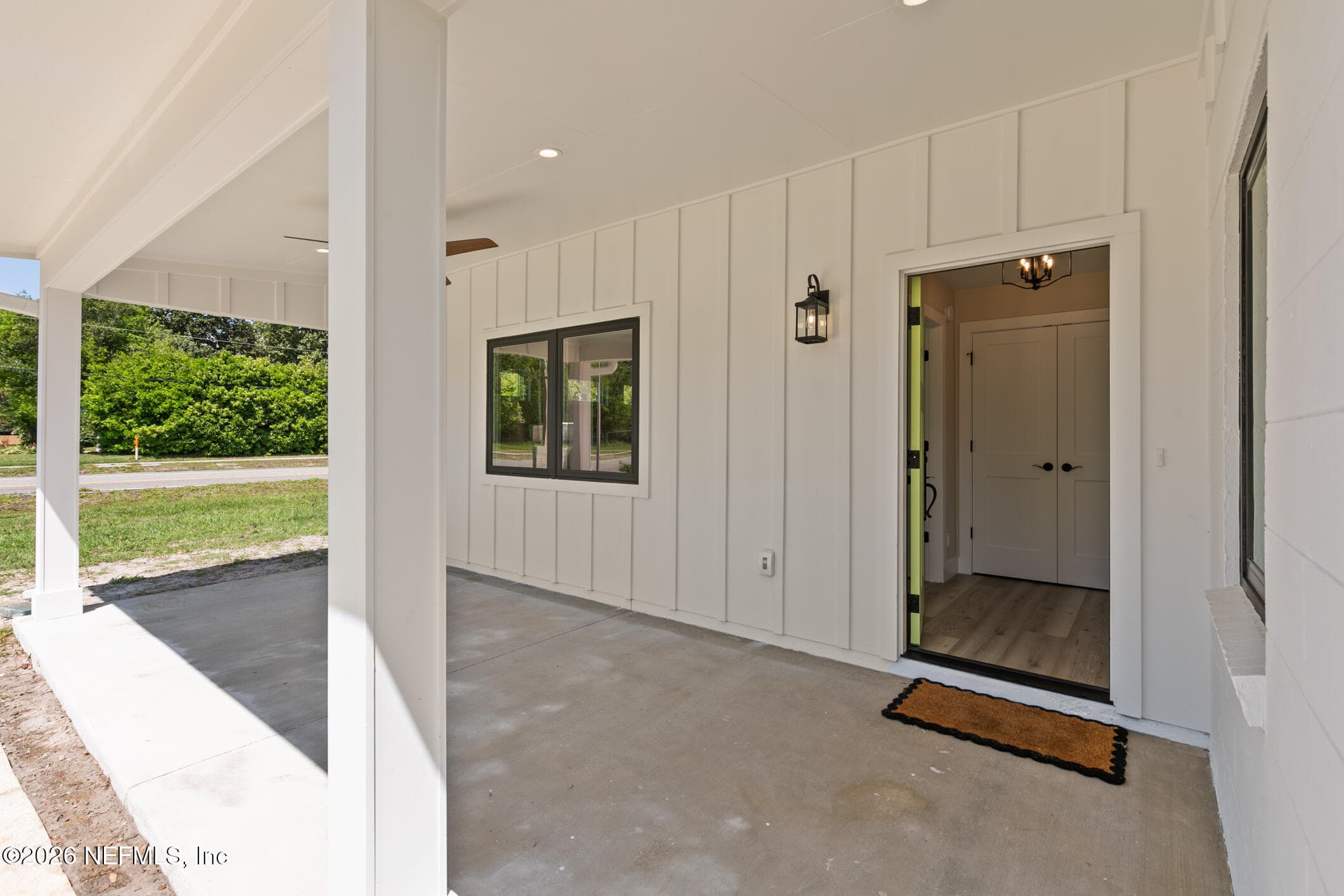 Front Porch — 1124 OCEANWOOD Drive S, Neptune Beach, FL 32266