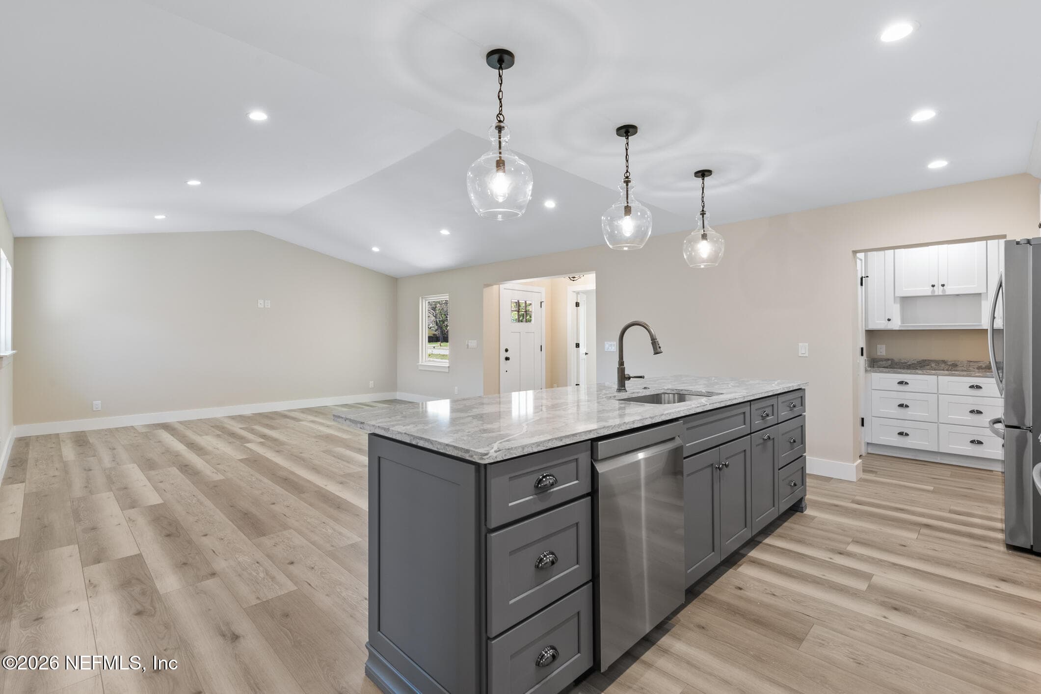 Photo 13 of 1124 OCEANWOOD Drive S, Neptune Beach, FL 32266