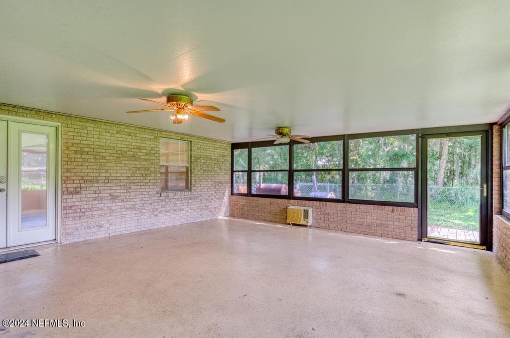 Photo 31 of 1242 KING JAMES Place, Jacksonville, FL 32218