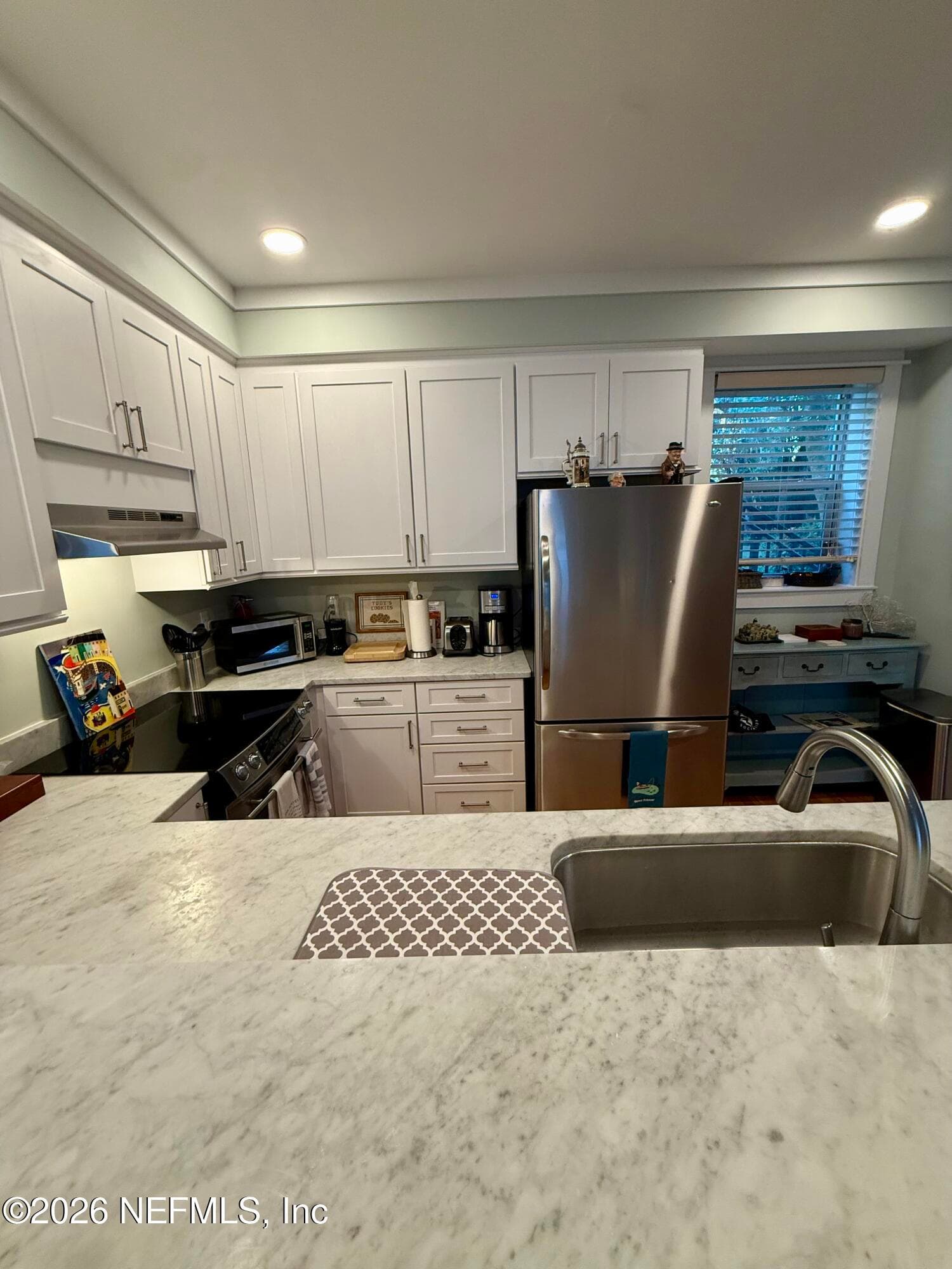 Photo 6 of 359 AHERN Street, Atlantic Beach, FL 32233