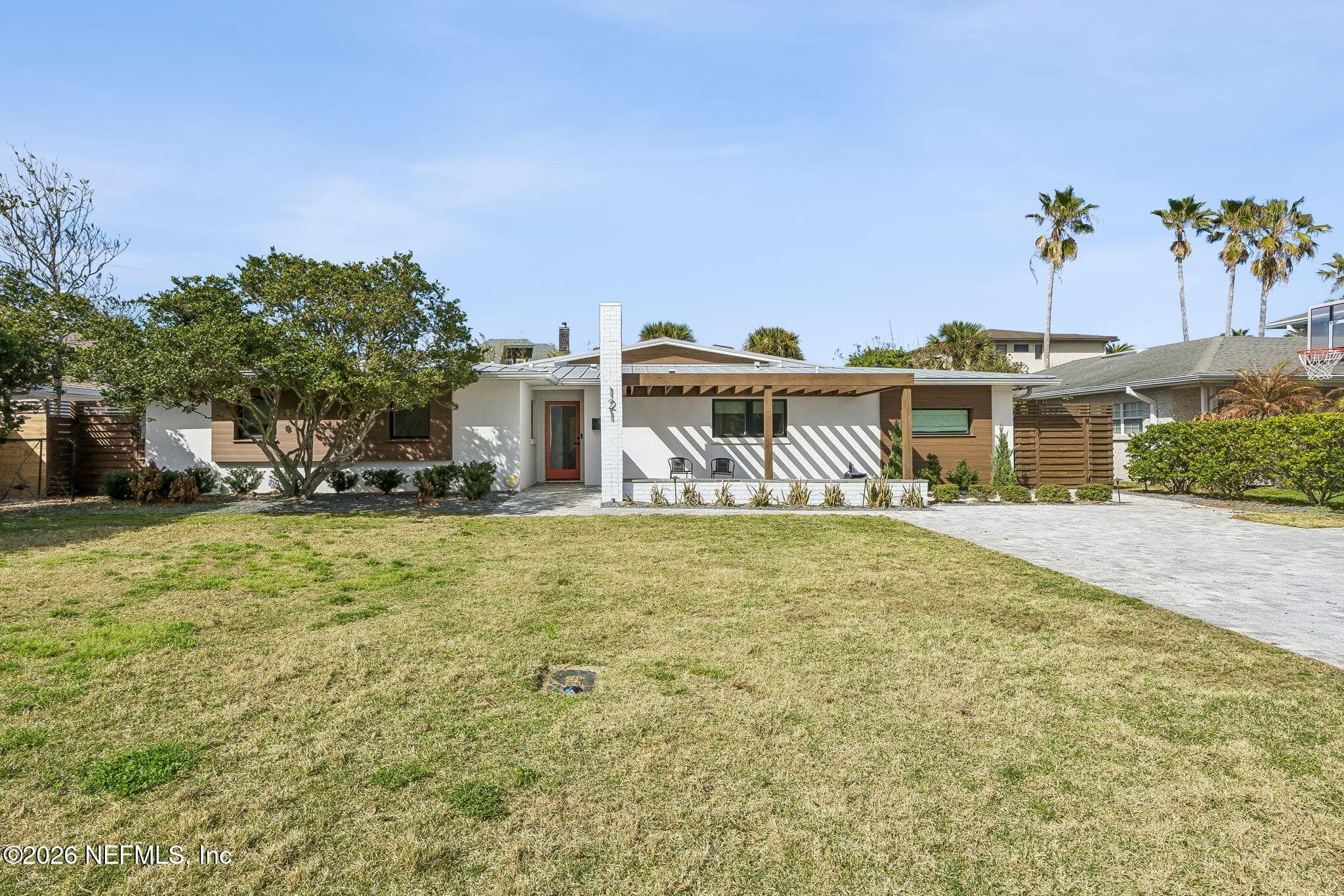 Photo 4 of 121 32ND Avenue S, Jacksonville Beach, FL 32250