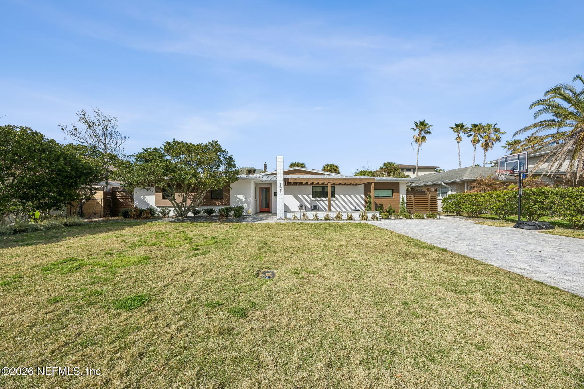 Photo 5 of 121 32ND Avenue S, Jacksonville Beach, FL 32250