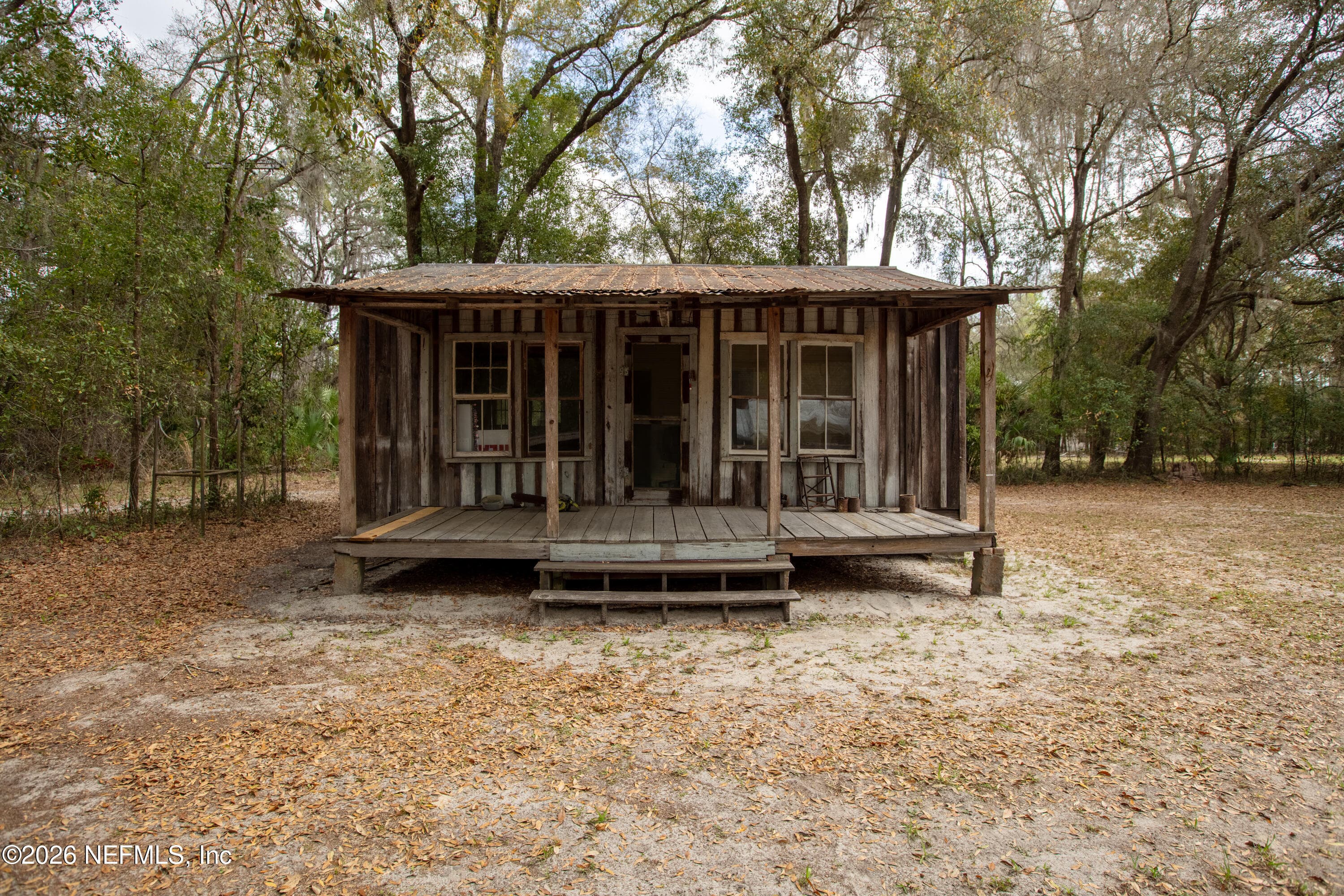 Photo 44 of 412 S COUNTY ROAD 21, Hawthorne, FL 32640