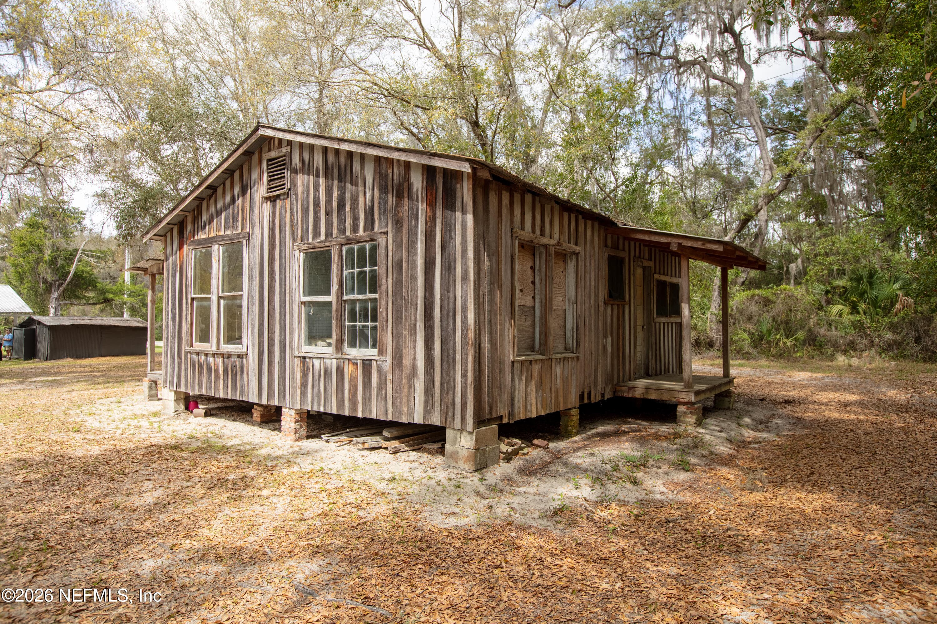 Photo 49 of 412 S COUNTY ROAD 21, Hawthorne, FL 32640