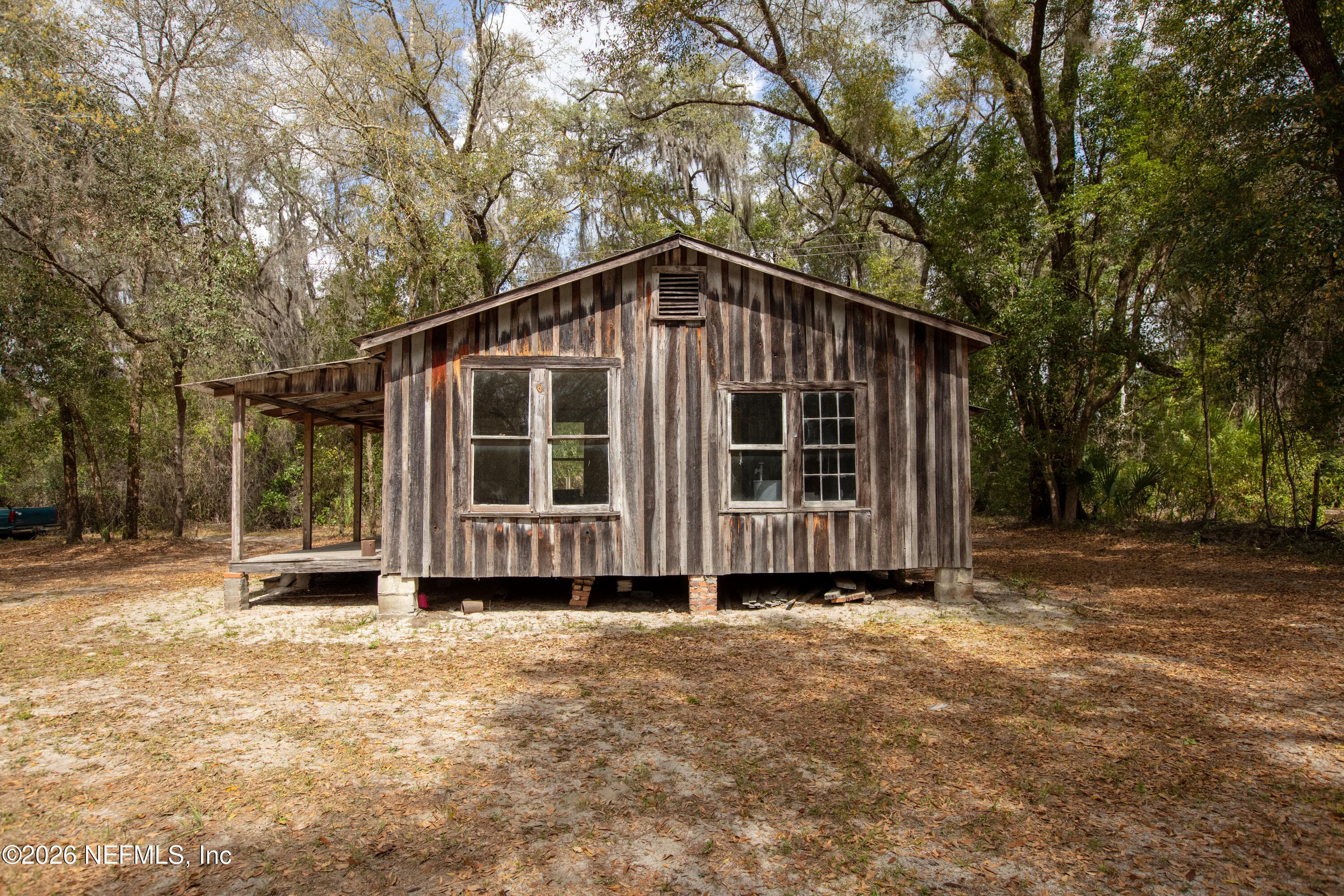 Photo 50 of 412 S COUNTY ROAD 21, Hawthorne, FL 32640