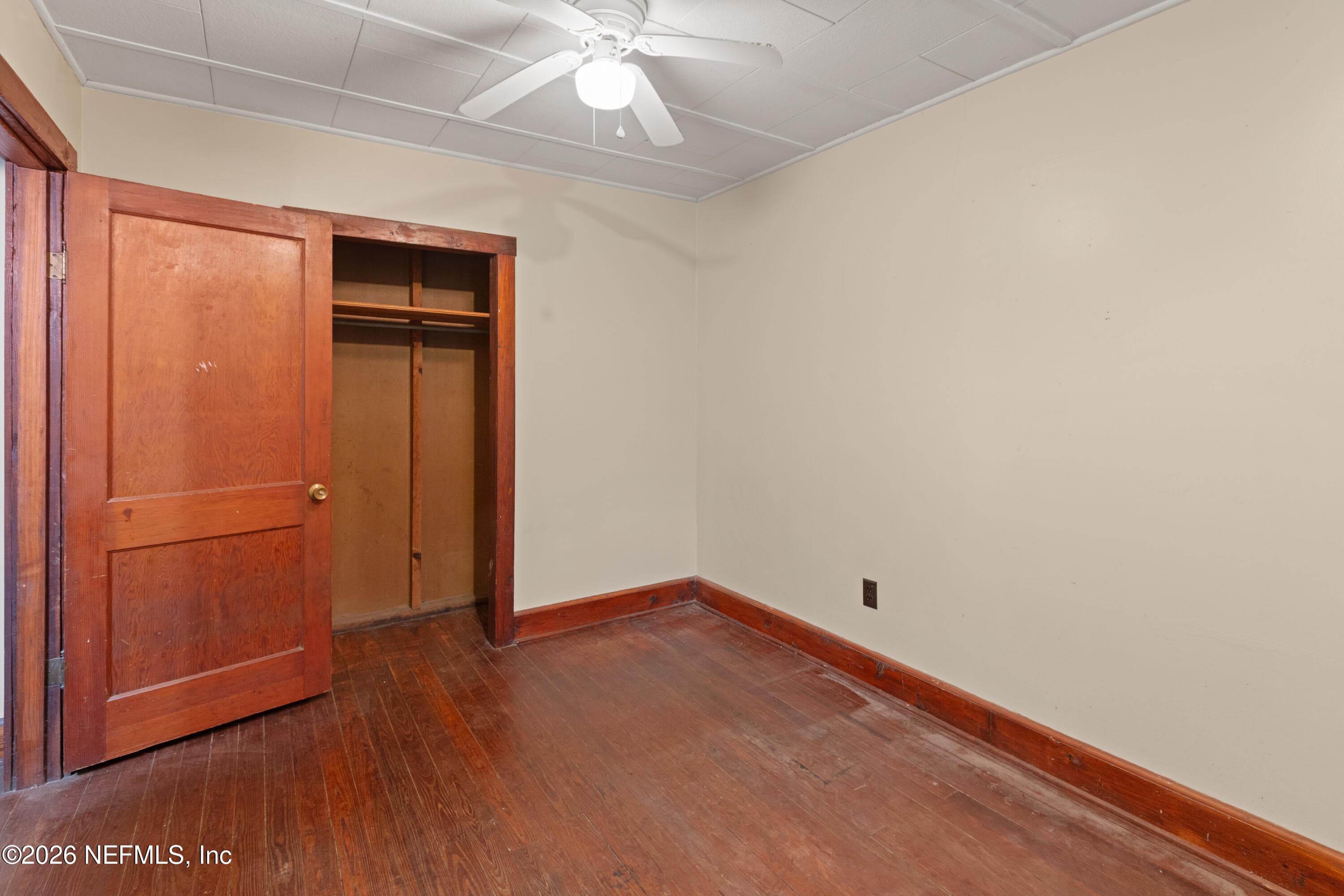 Photo 42 of 412 S COUNTY ROAD 21, Hawthorne, FL 32640