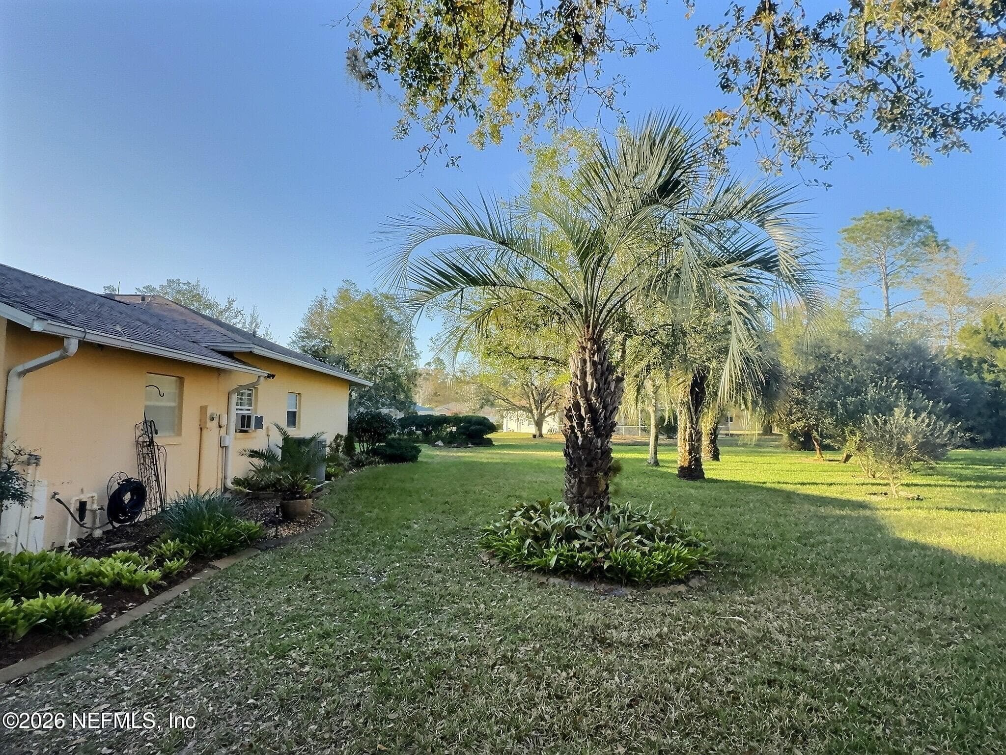 Right — 6 MONTAUK Court, Palm Coast, FL 32164