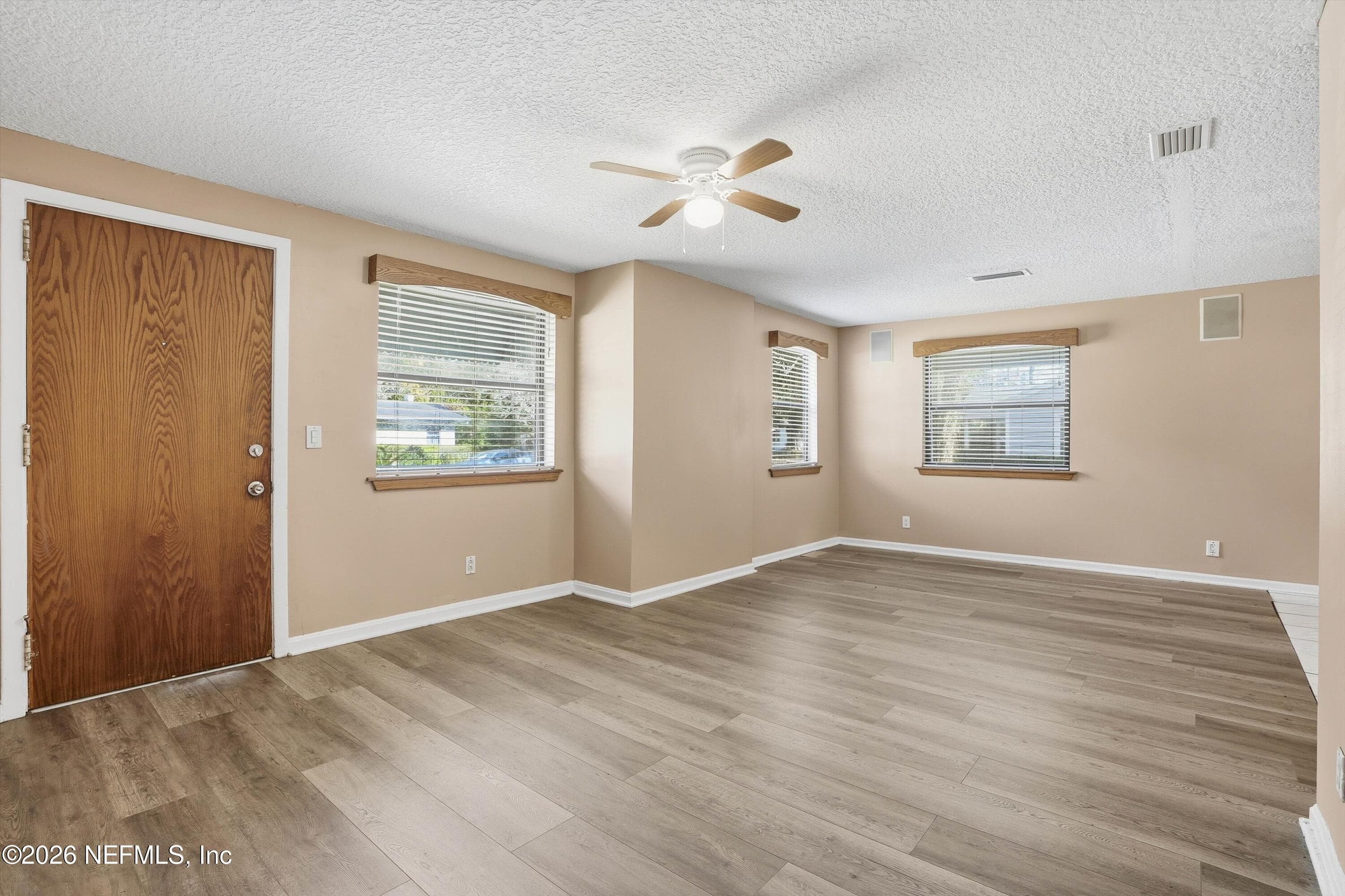 Photo 7 of 1736 LAKEWOOD Road, Jacksonville, FL 32207