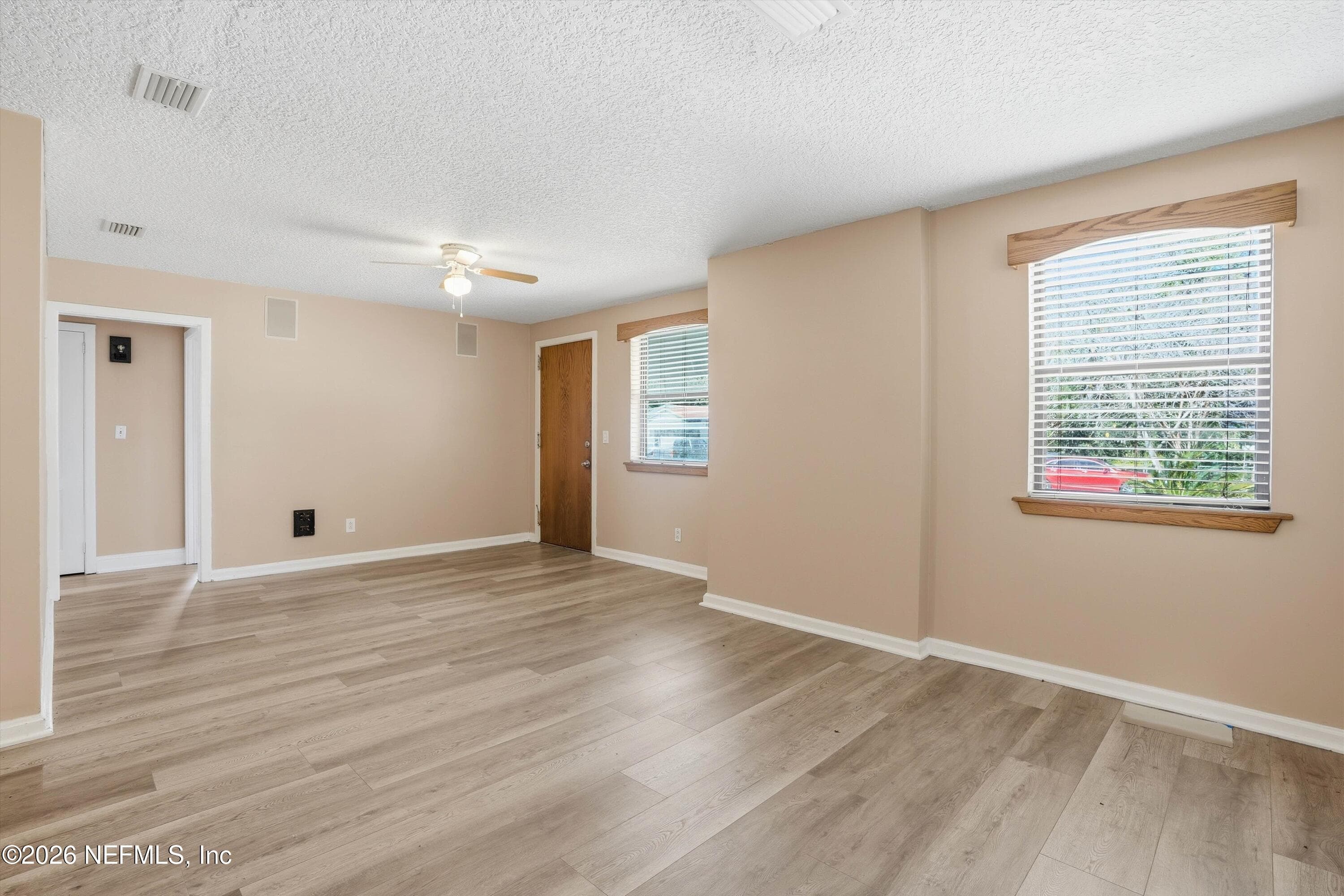 Photo 8 of 1736 LAKEWOOD Road, Jacksonville, FL 32207