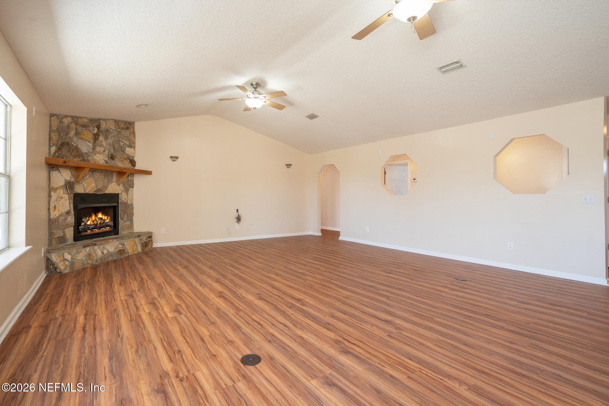 Photo 27 of 27189 BETINA Drive, Hilliard, FL 32046