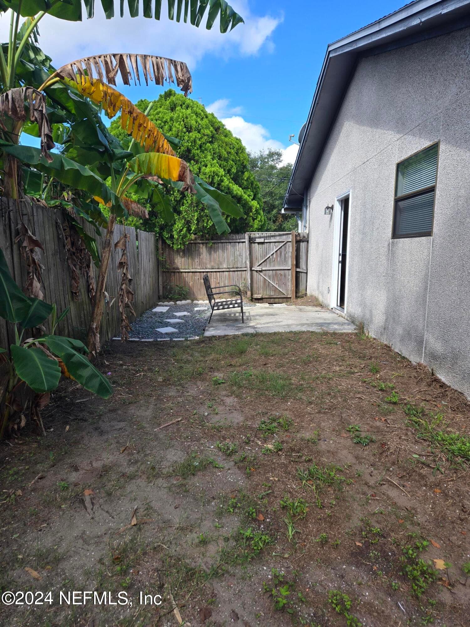 Photo 14 of 1055 STOCKS Street, Atlantic Beach, FL 32233