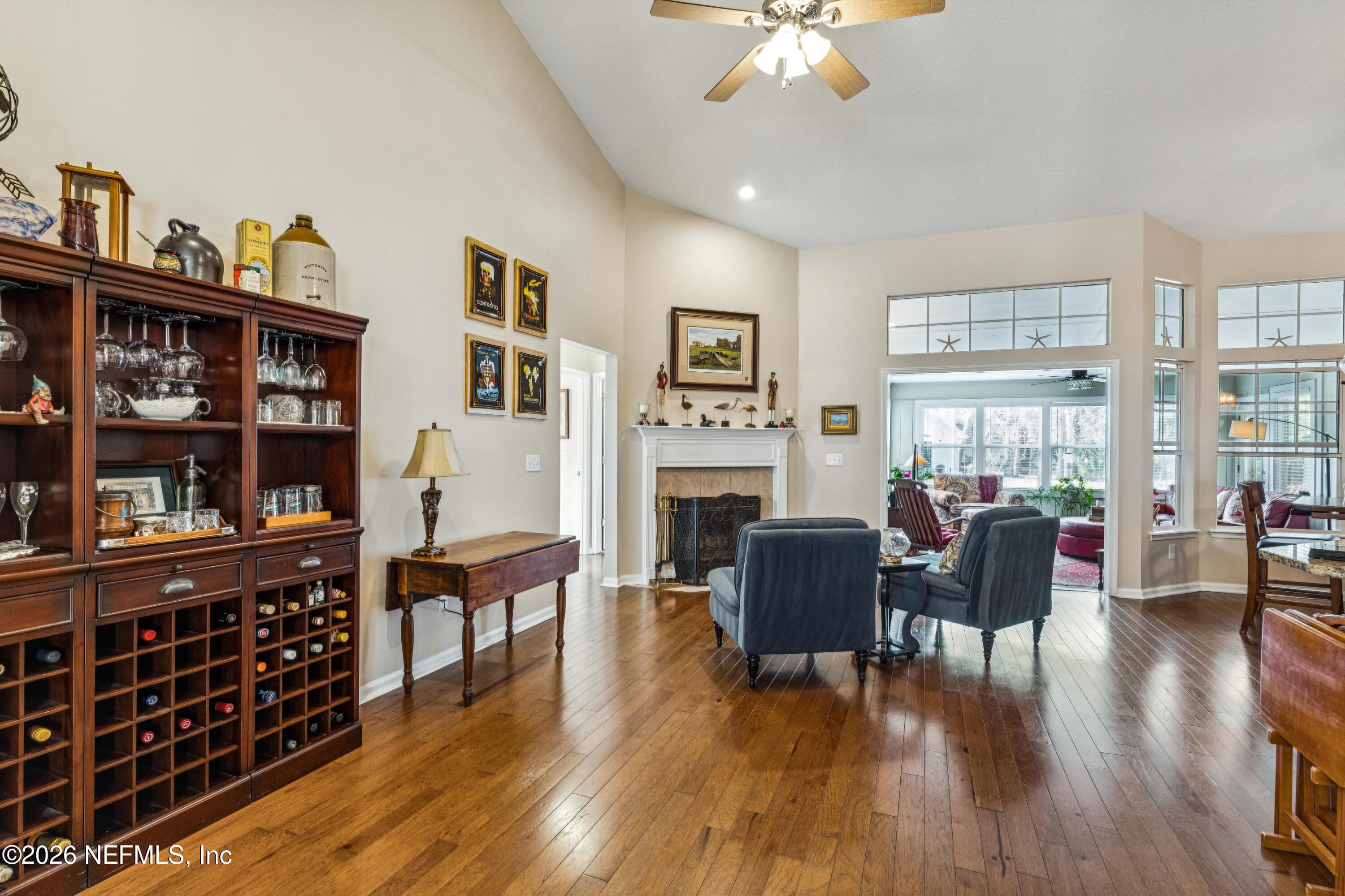 Living Room — 1802 BLUE HERON Lane, Jacksonville Beach, FL 32250