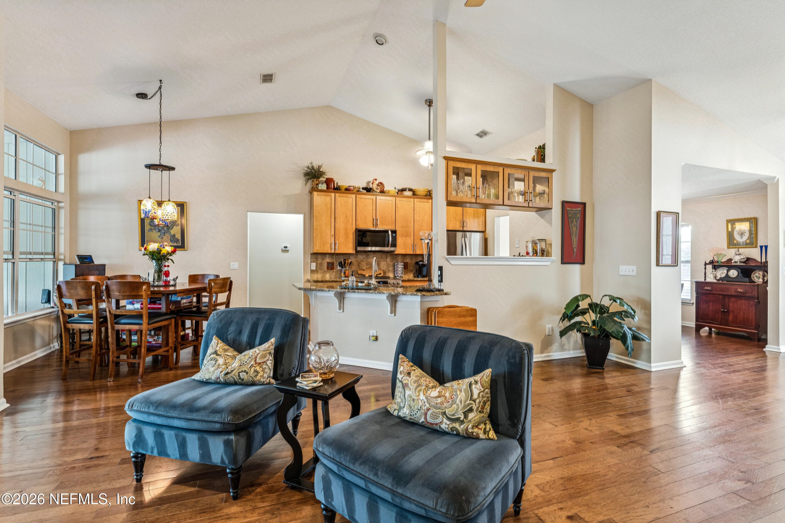 Living Room — 1802 BLUE HERON Lane, Jacksonville Beach, FL 32250